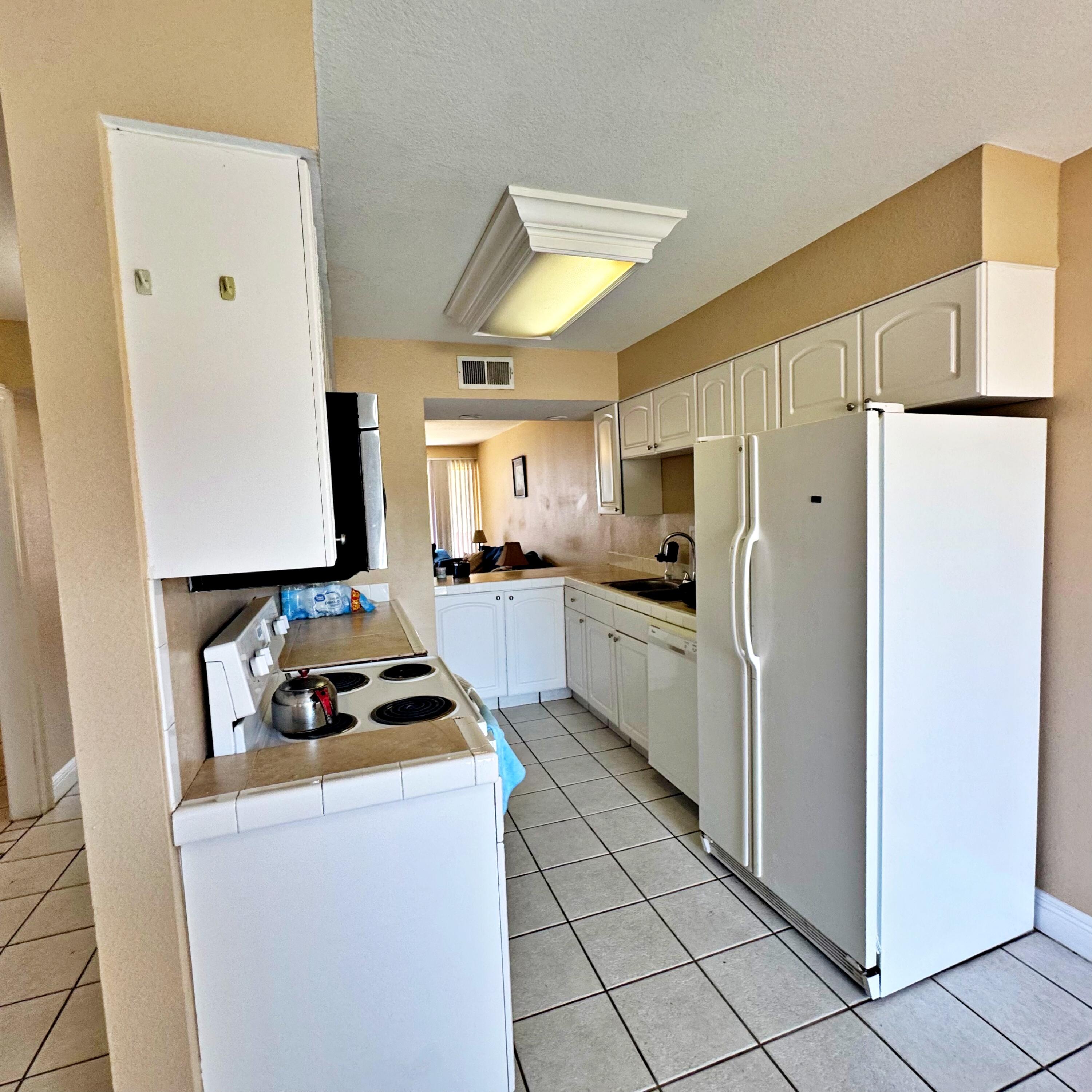 PIER ONE CONDO - Residential Lease