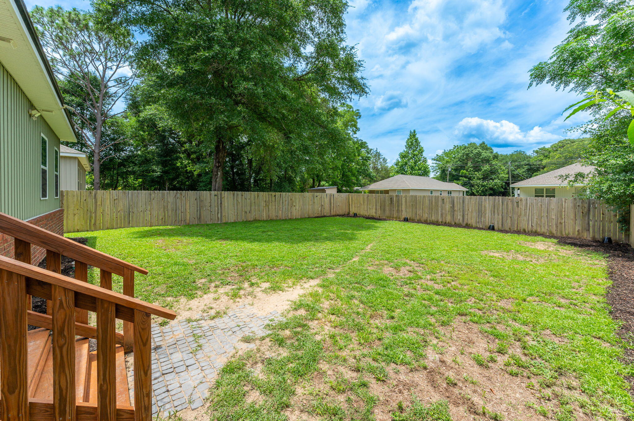 GARDEN CITY - Residential
