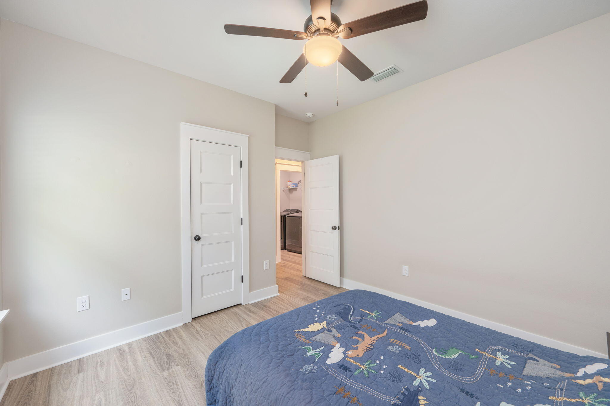 GARDEN CITY - Residential
