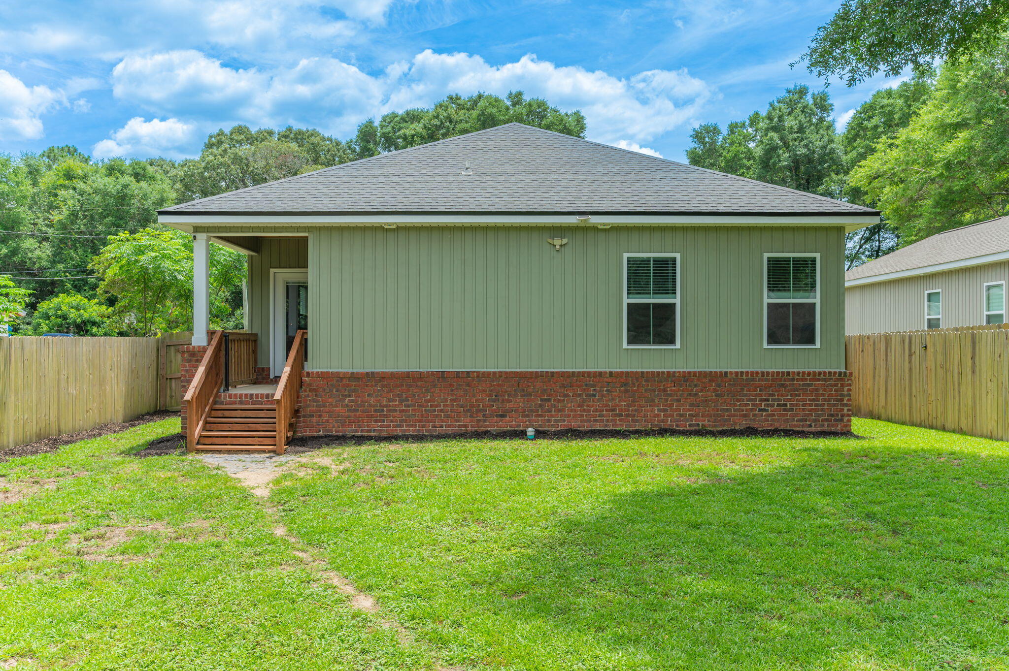 GARDEN CITY - Residential