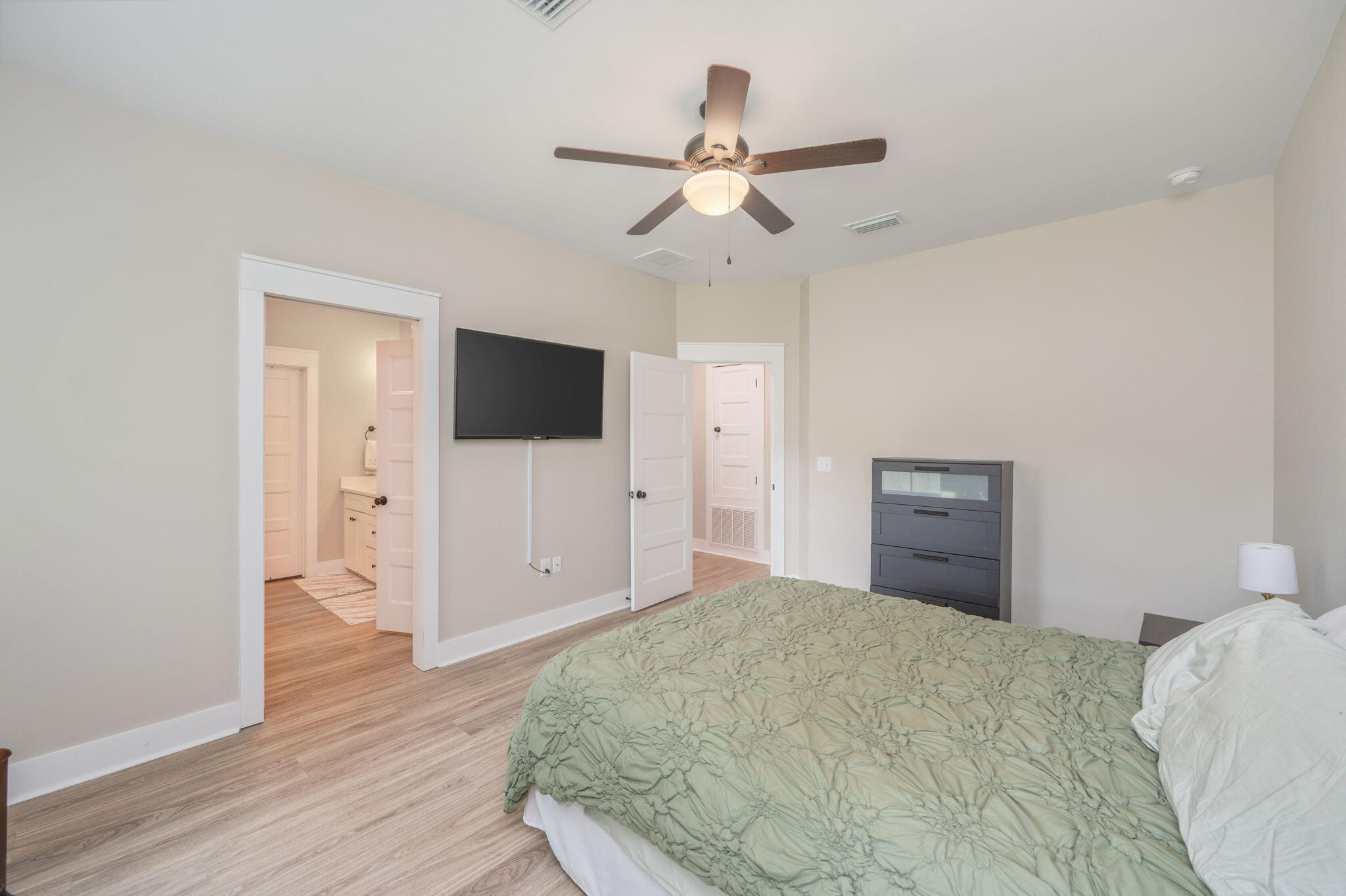 GARDEN CITY - Residential