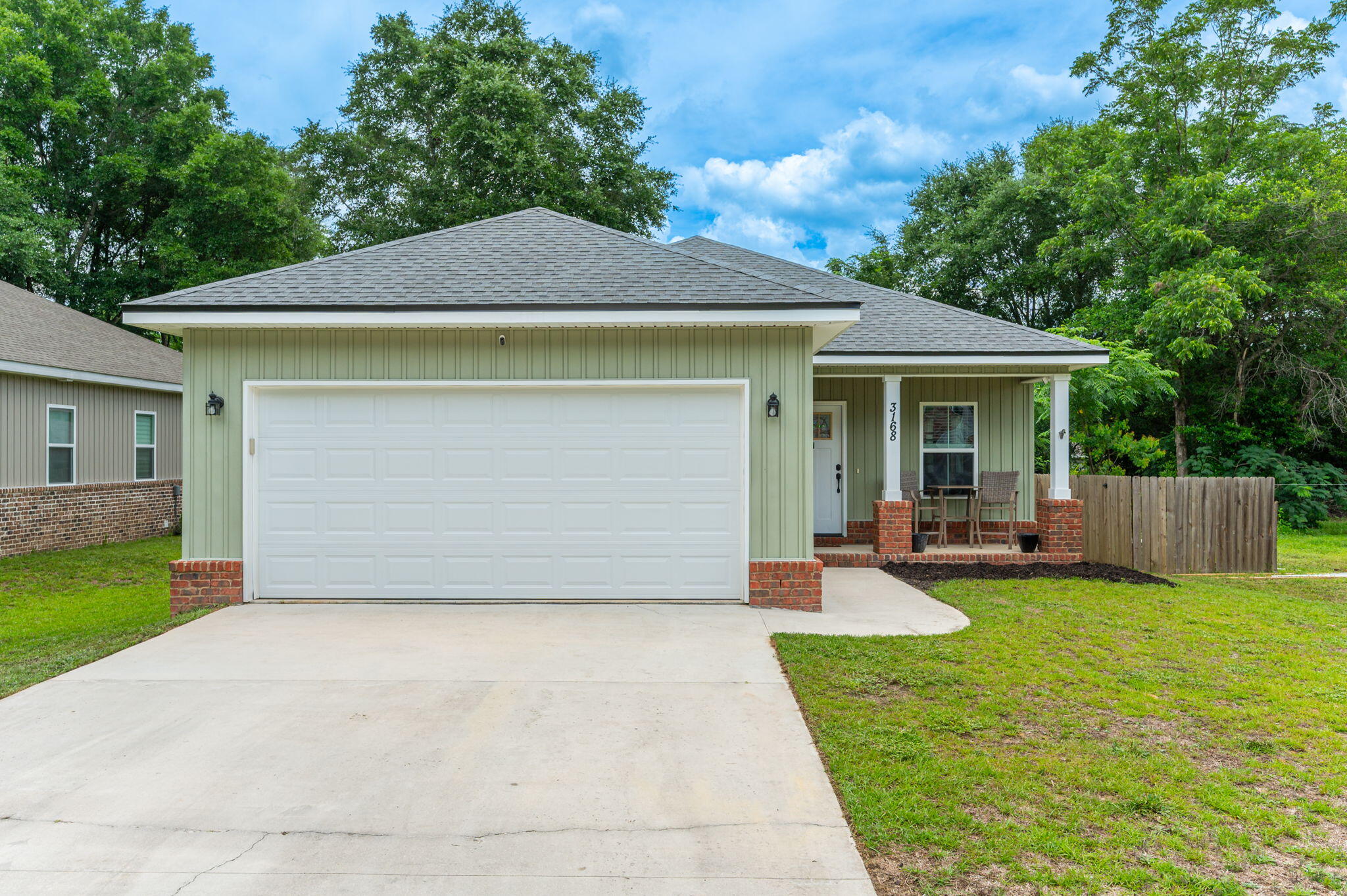 GARDEN CITY - Residential