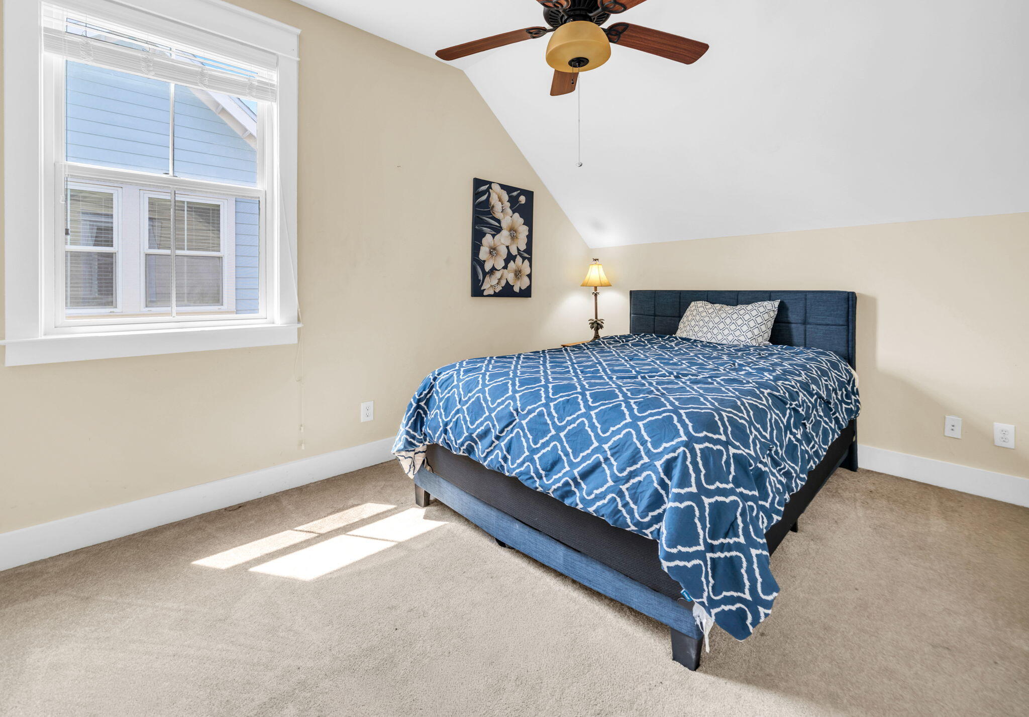 HARRISON'S WALK - Residential