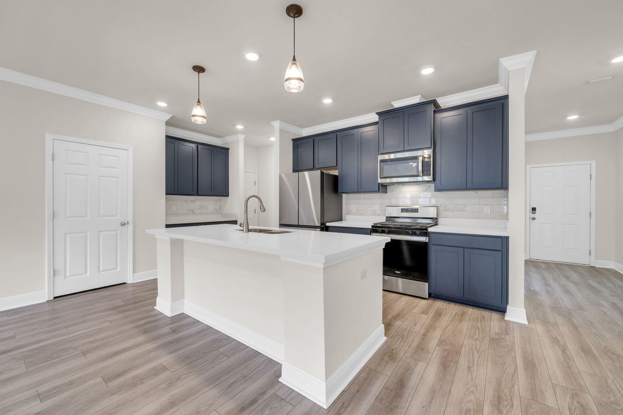 HAMMOCK BAY - Residential Lease