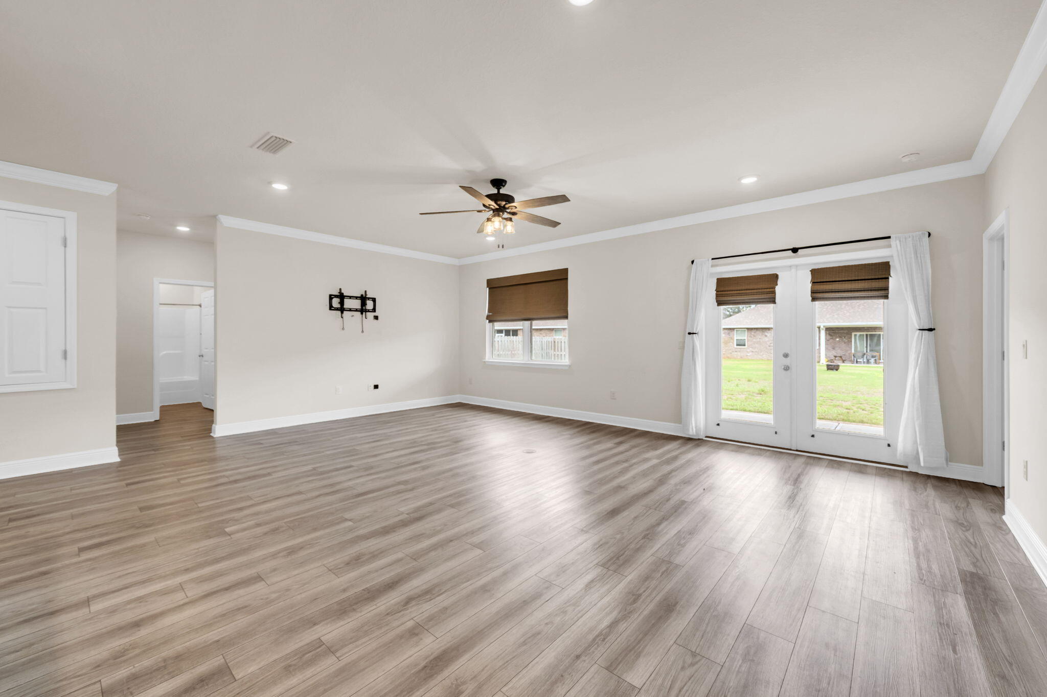HAMMOCK BAY - Residential Lease