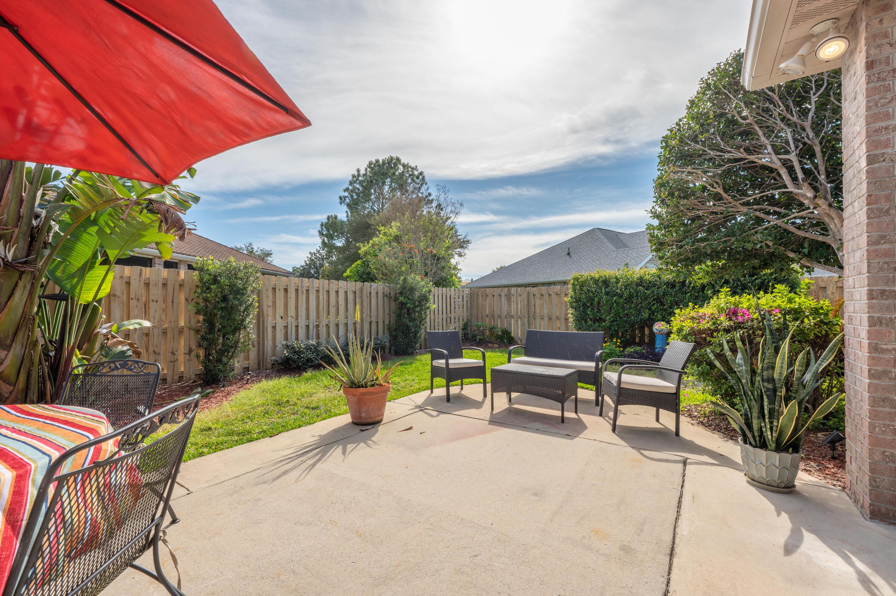 AVALON BEACH ESTATES - Residential