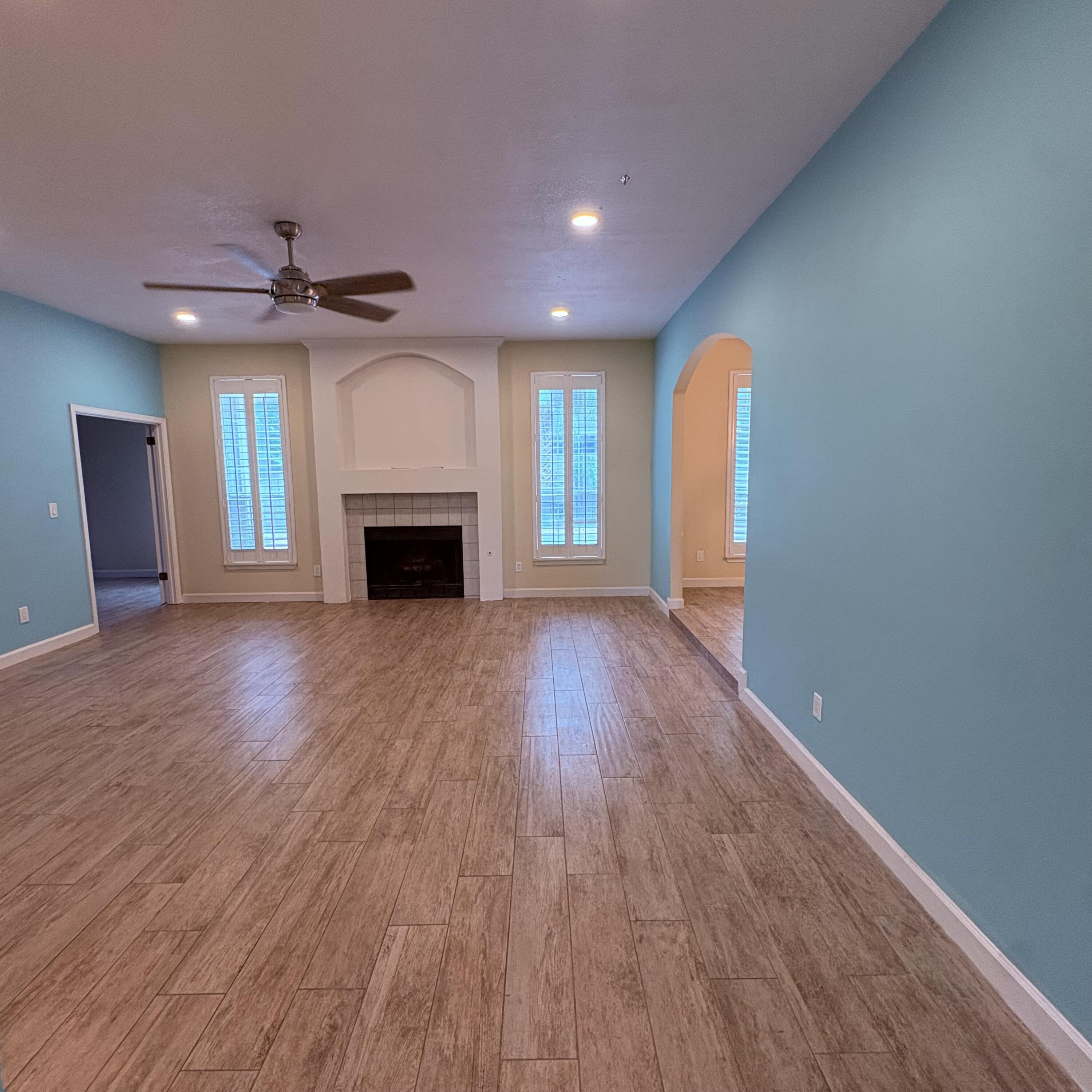RIDGE WOOD MANOR - Residential