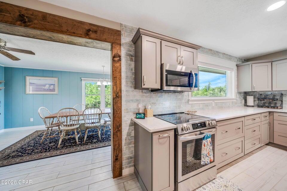 LYNN HAVEN - Residential