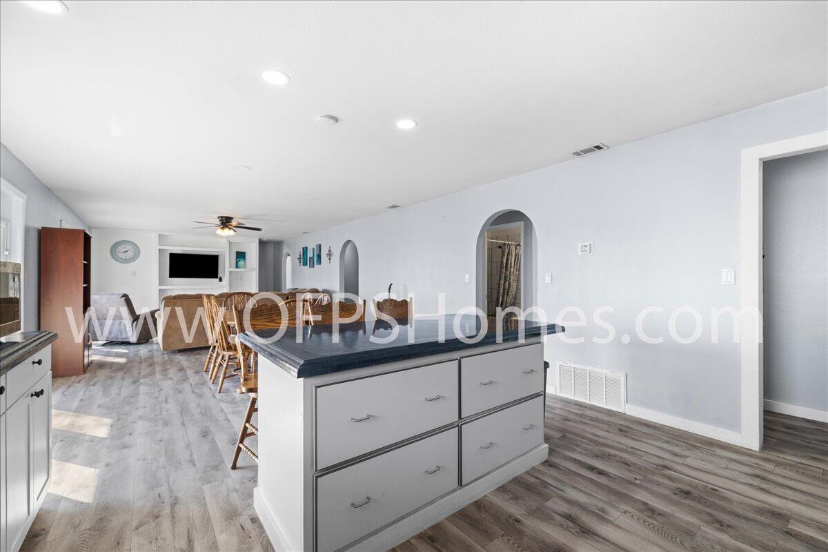 MULLET CREEK - Residential Lease