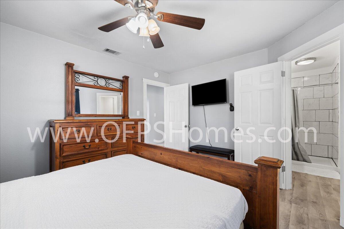 MULLET CREEK - Residential Lease