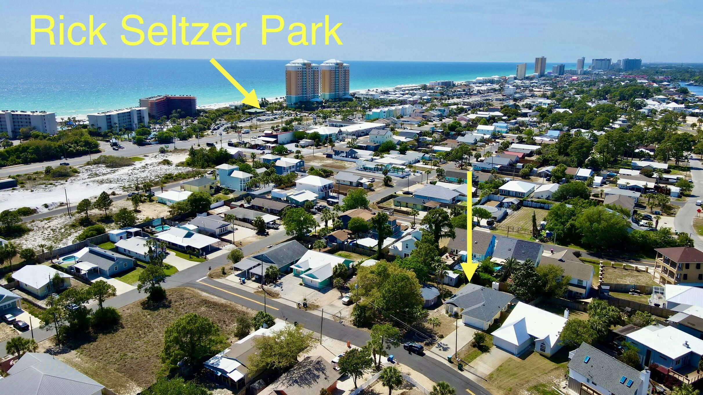 HOLIDAY BEACH UNIT 15 - Residential