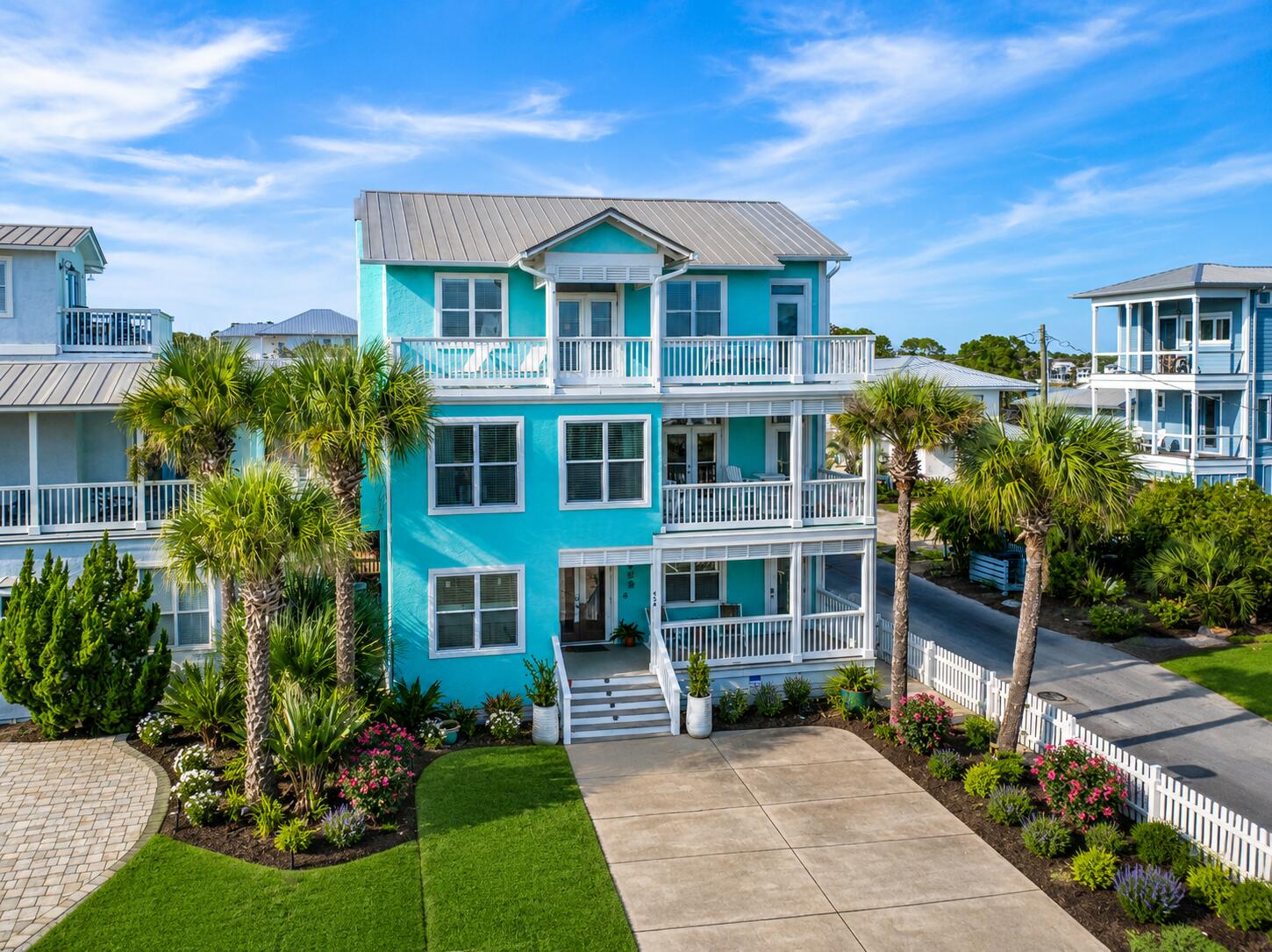 EASTERN LAKE ESTATES/SEAGROVE - Residential