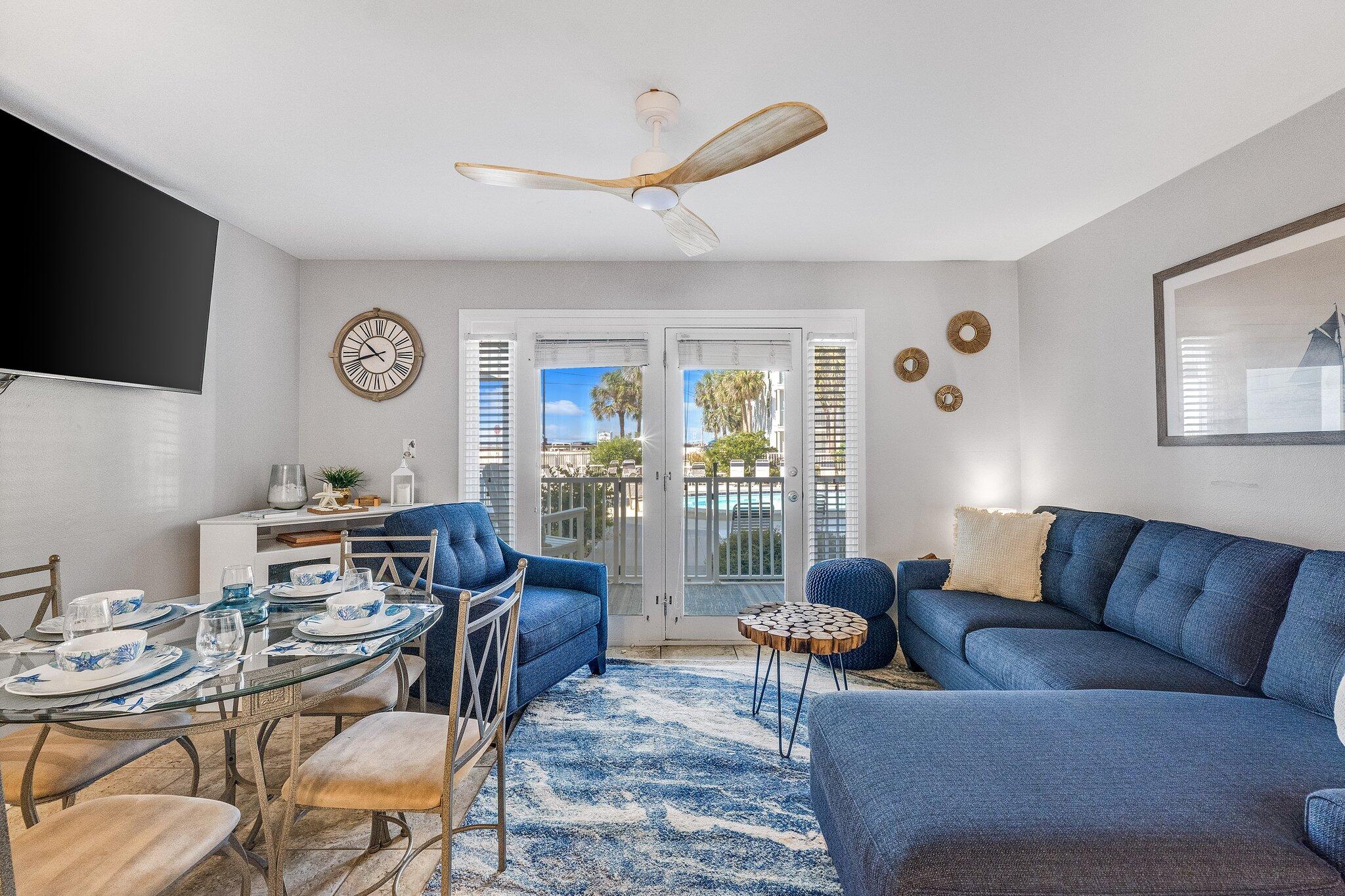 SUMMER BREEZE CONDO - Residential