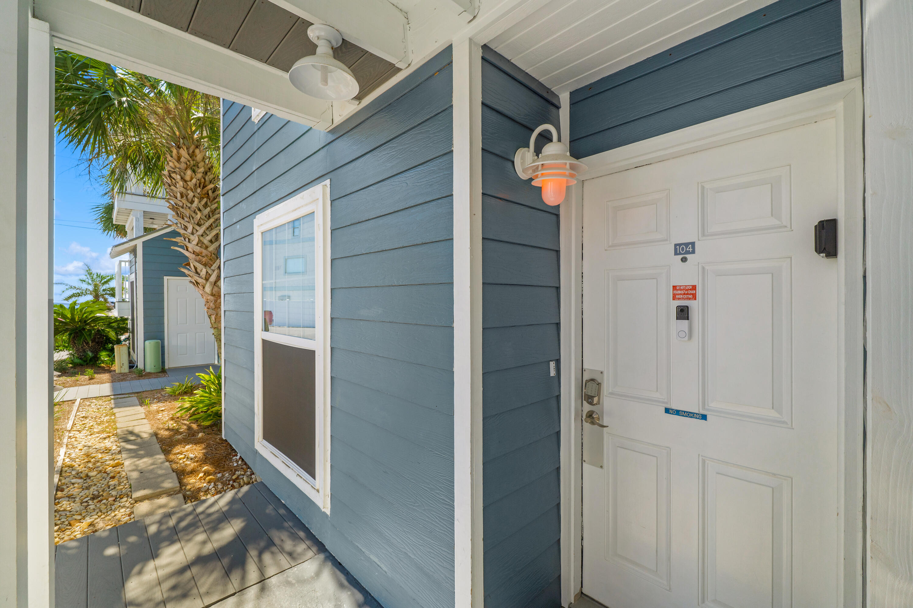 SUMMER BREEZE CONDO - Residential