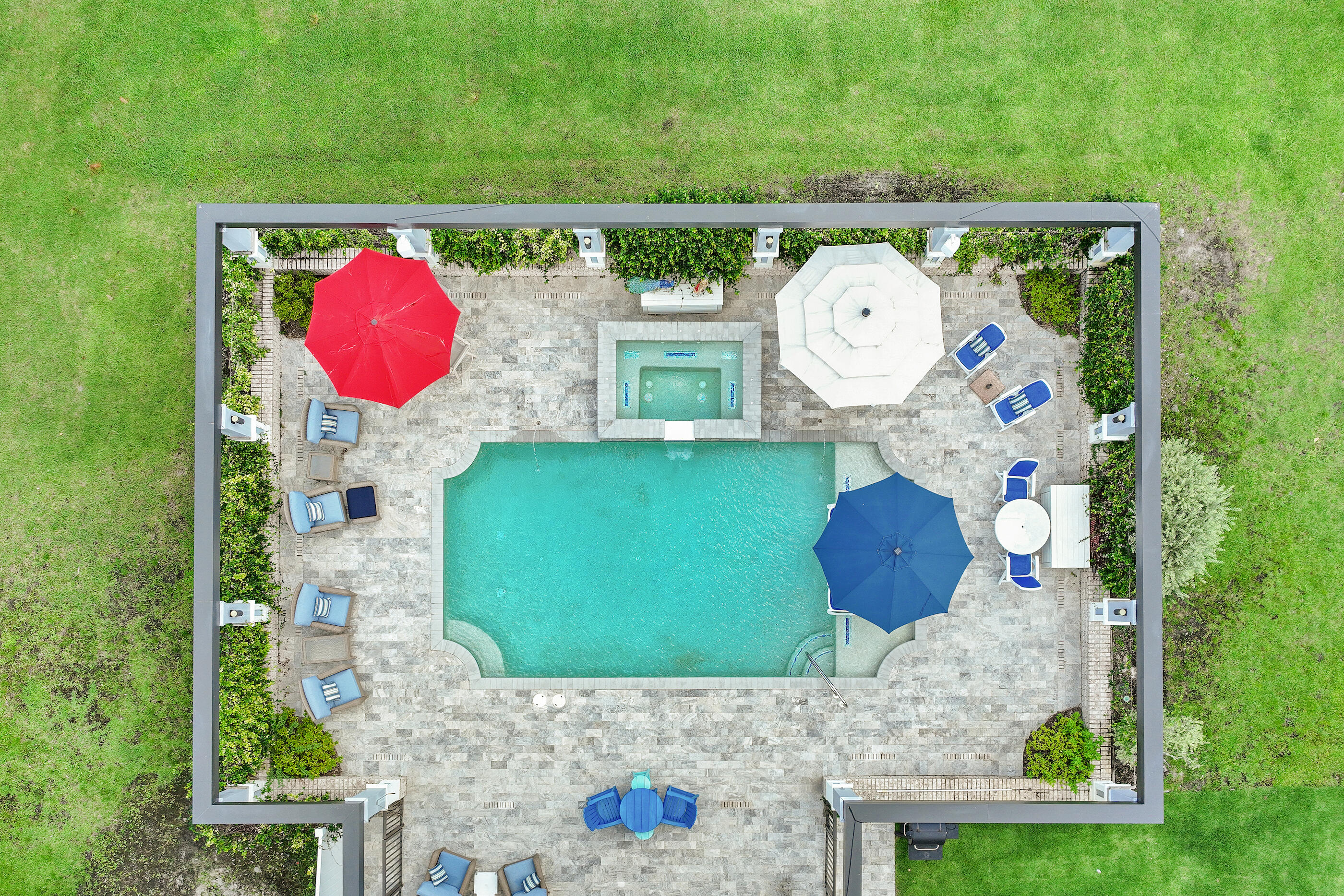 COUNTRY CLUB HILLS - Residential