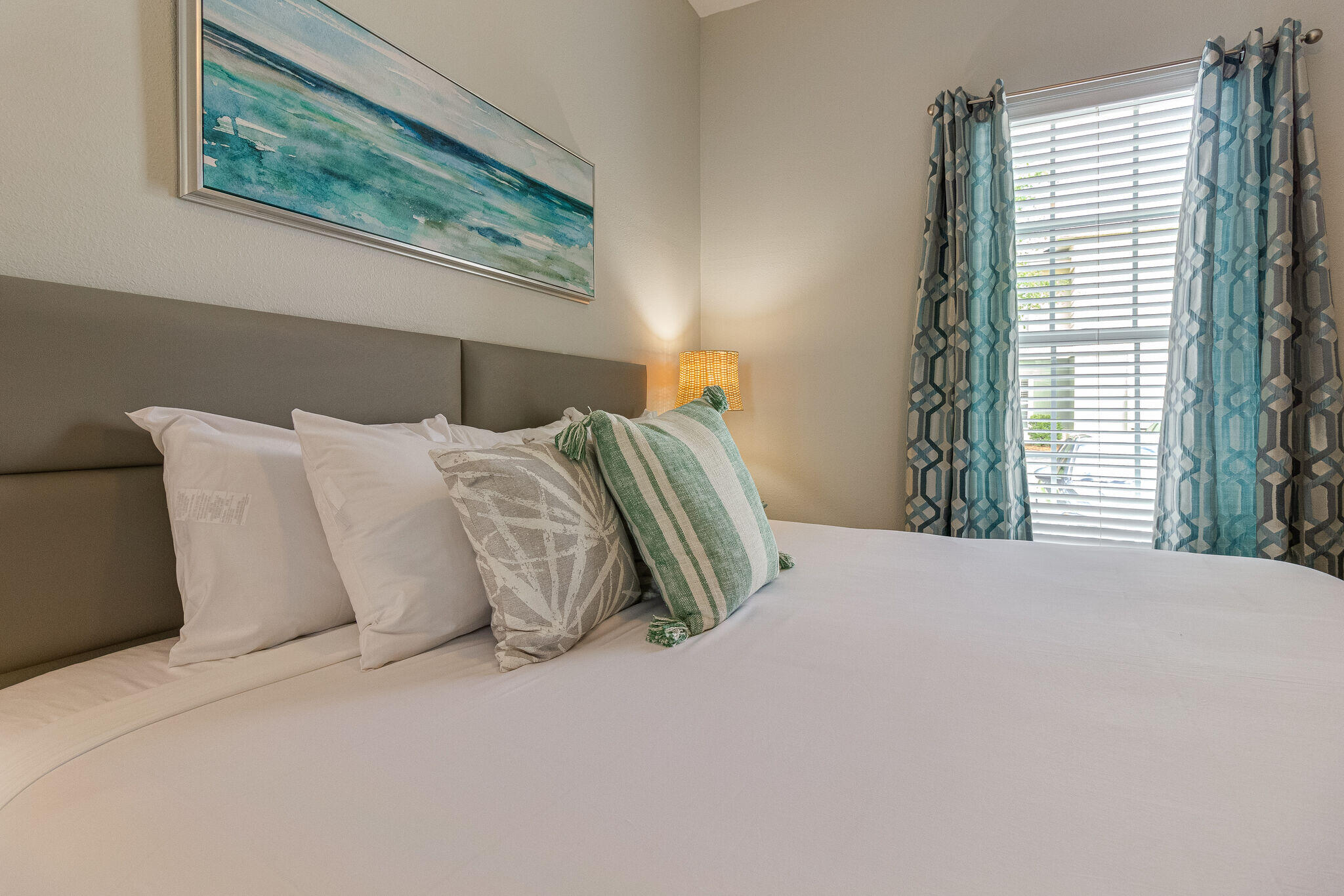 CRYSTAL COVE - Residential
