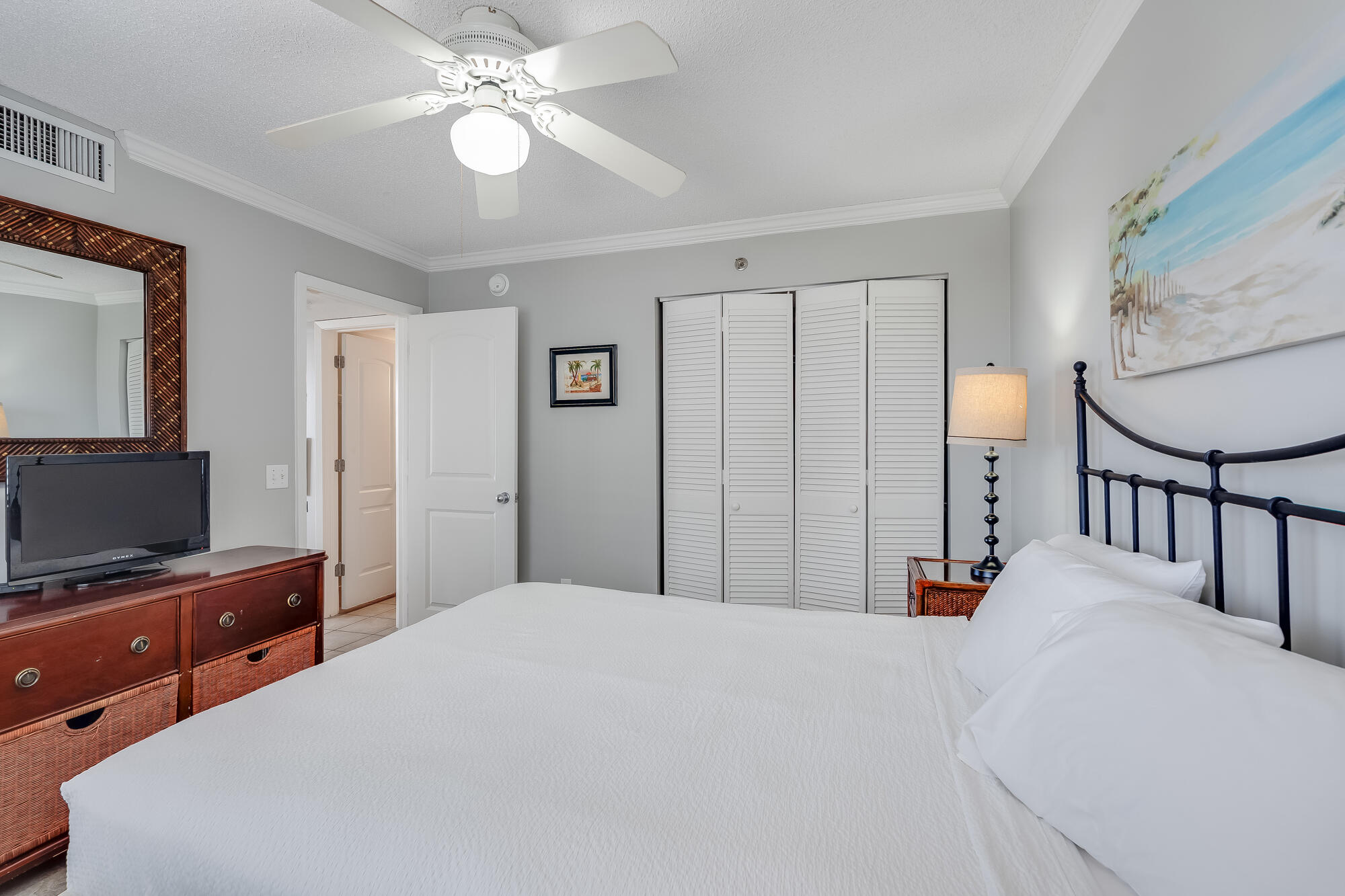 MAINSAIL CONDO PH 3 - Residential