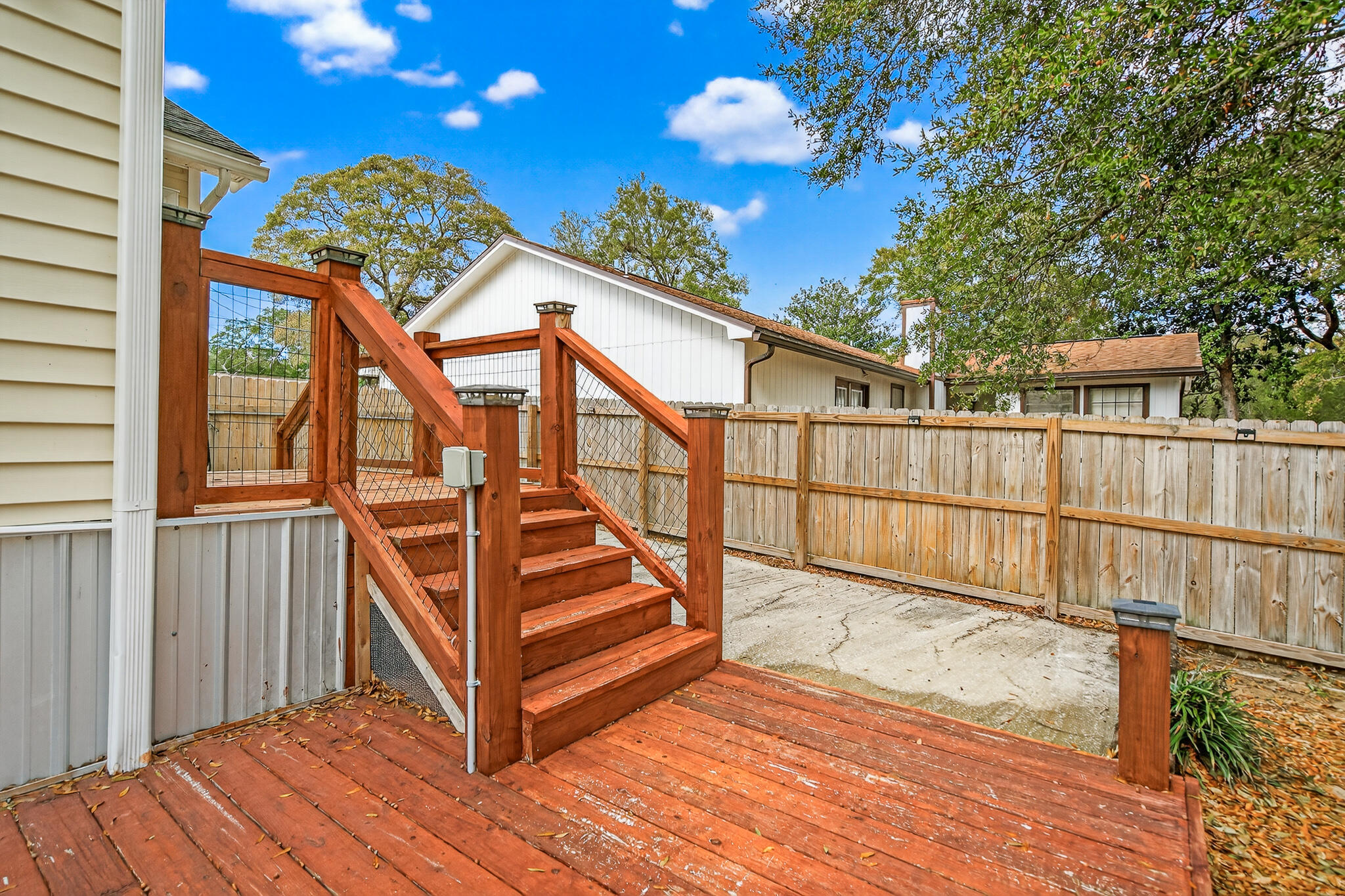 CREEKSIDE PH IV LOT 60 BLK C - Residential