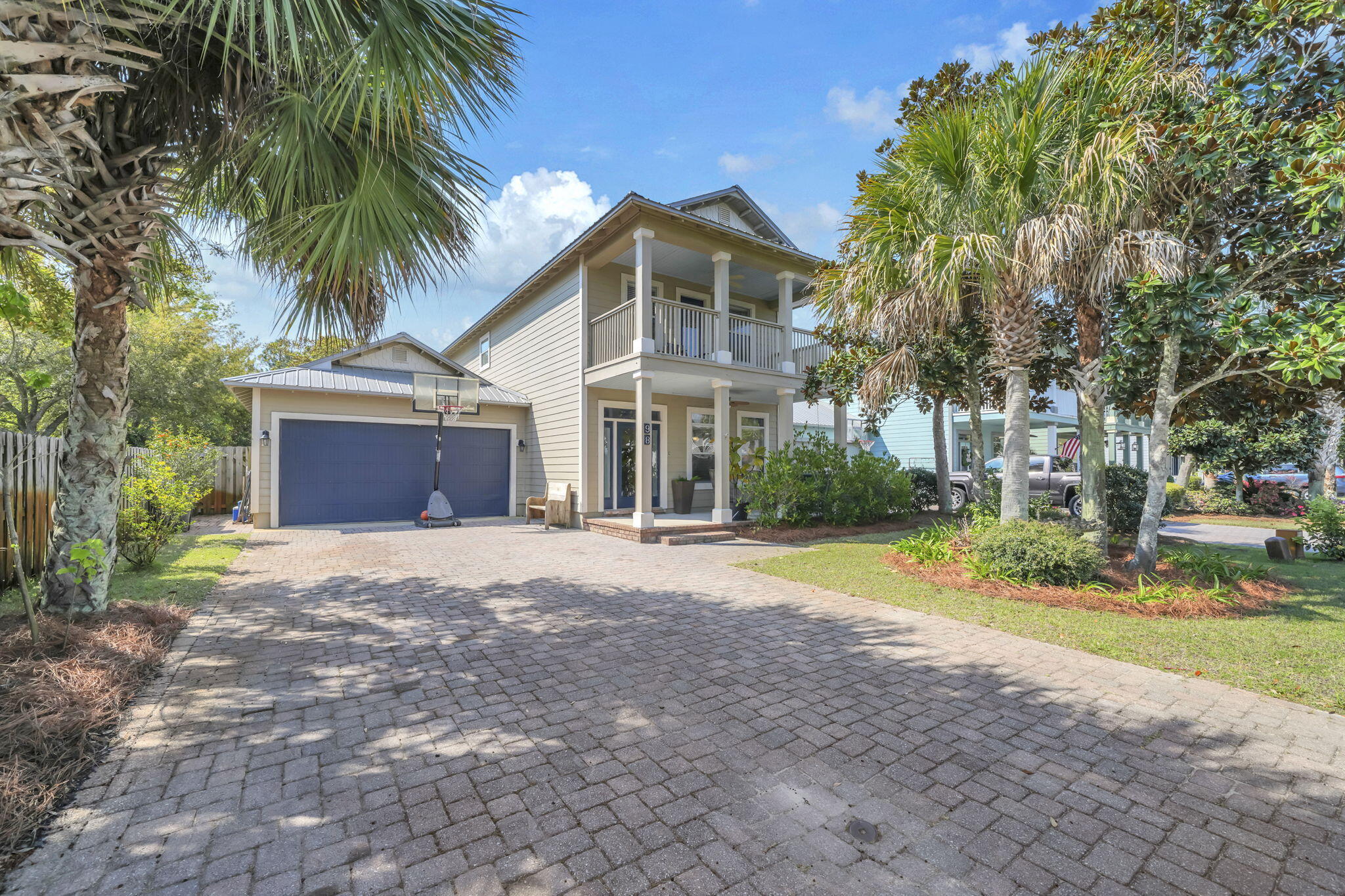 EAGLE BAY - Residential
