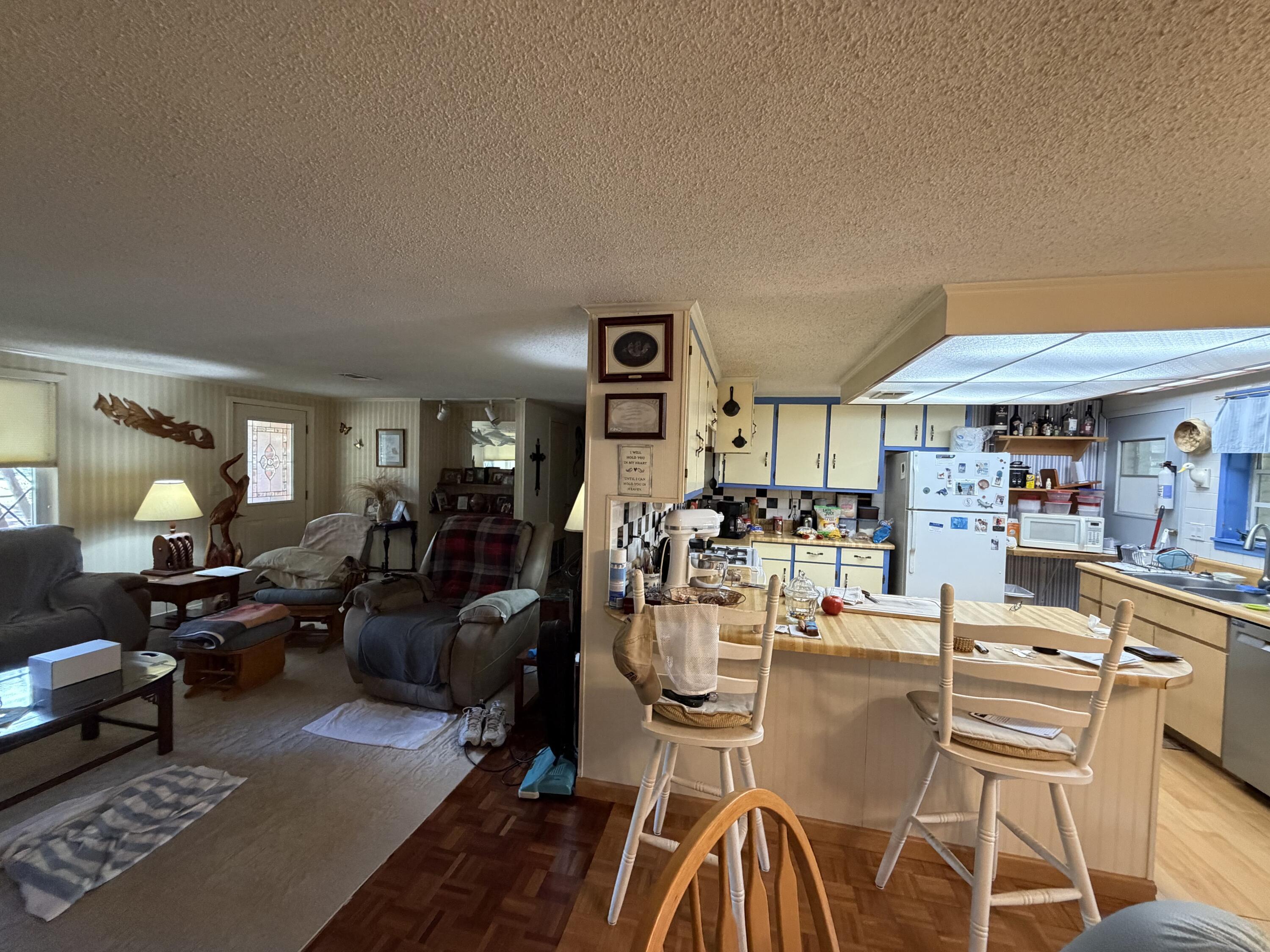 CALHOUN S/D TO DESTIN - Residential