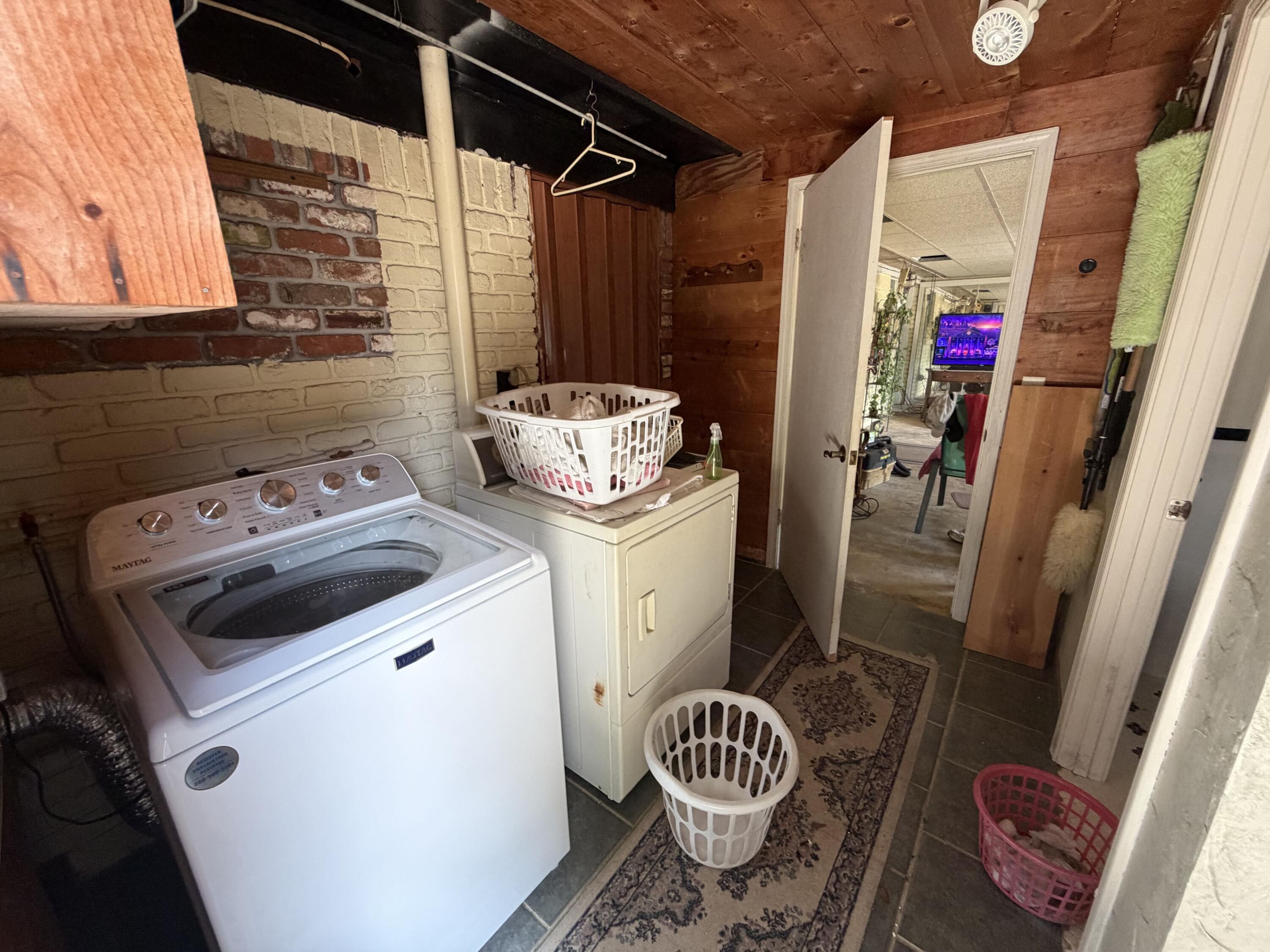 CALHOUN S/D TO DESTIN - Residential