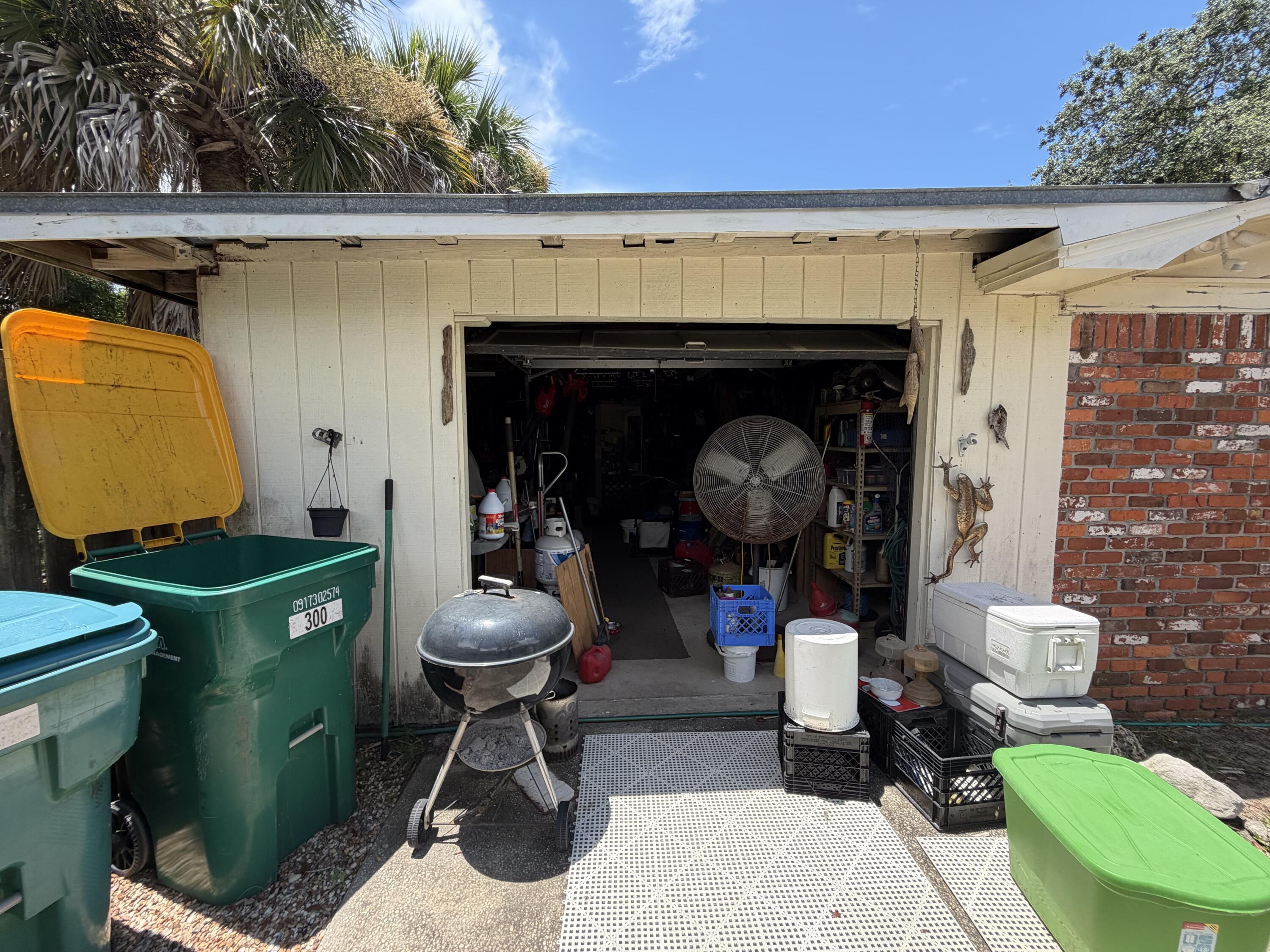CALHOUN S/D TO DESTIN - Residential