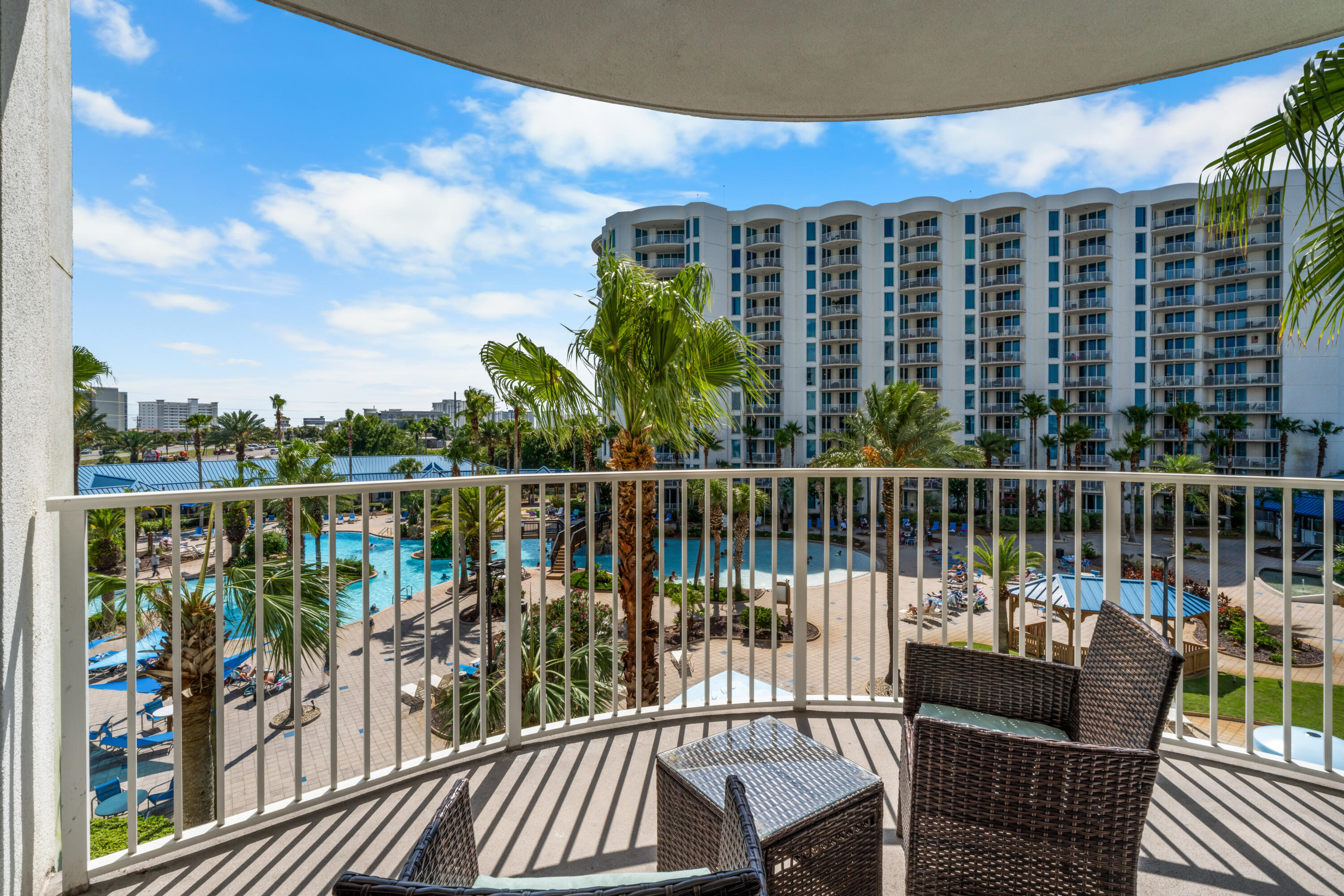 THE PALMS OF DESTIN - Residential