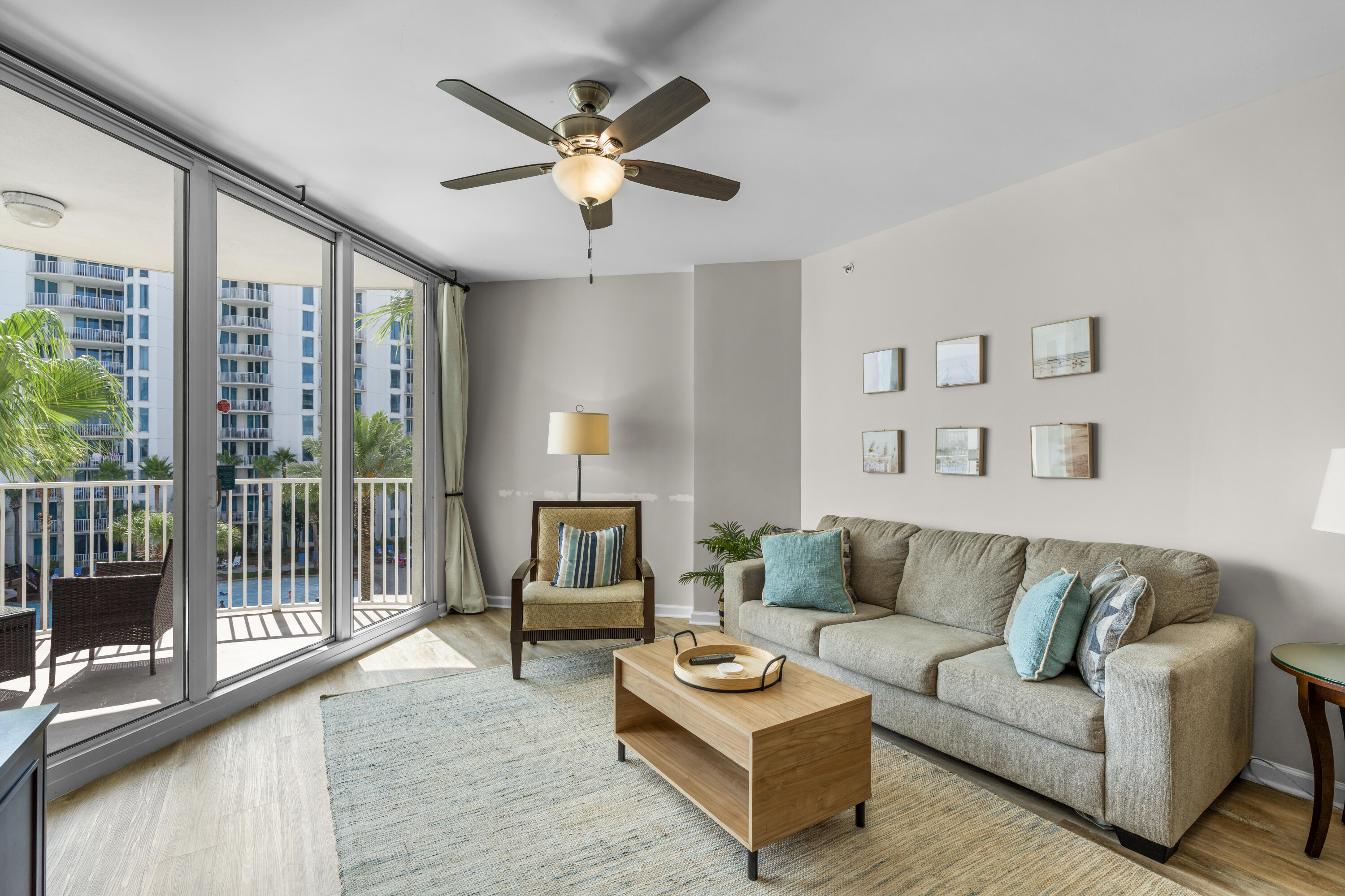 THE PALMS OF DESTIN - Residential