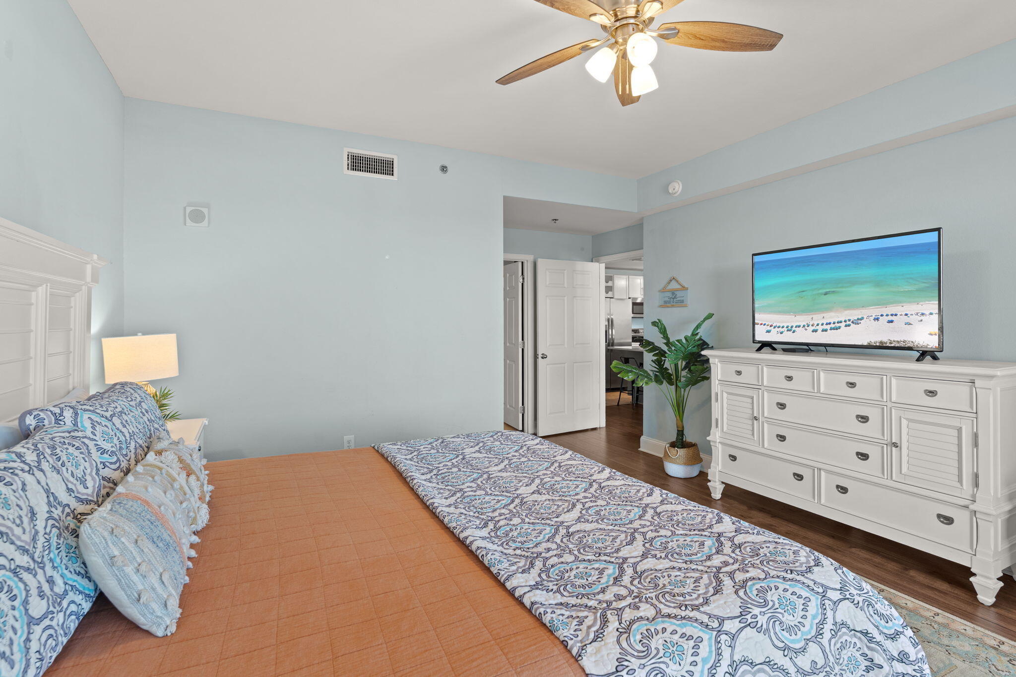 Laketown Wharf Phase II - Residential