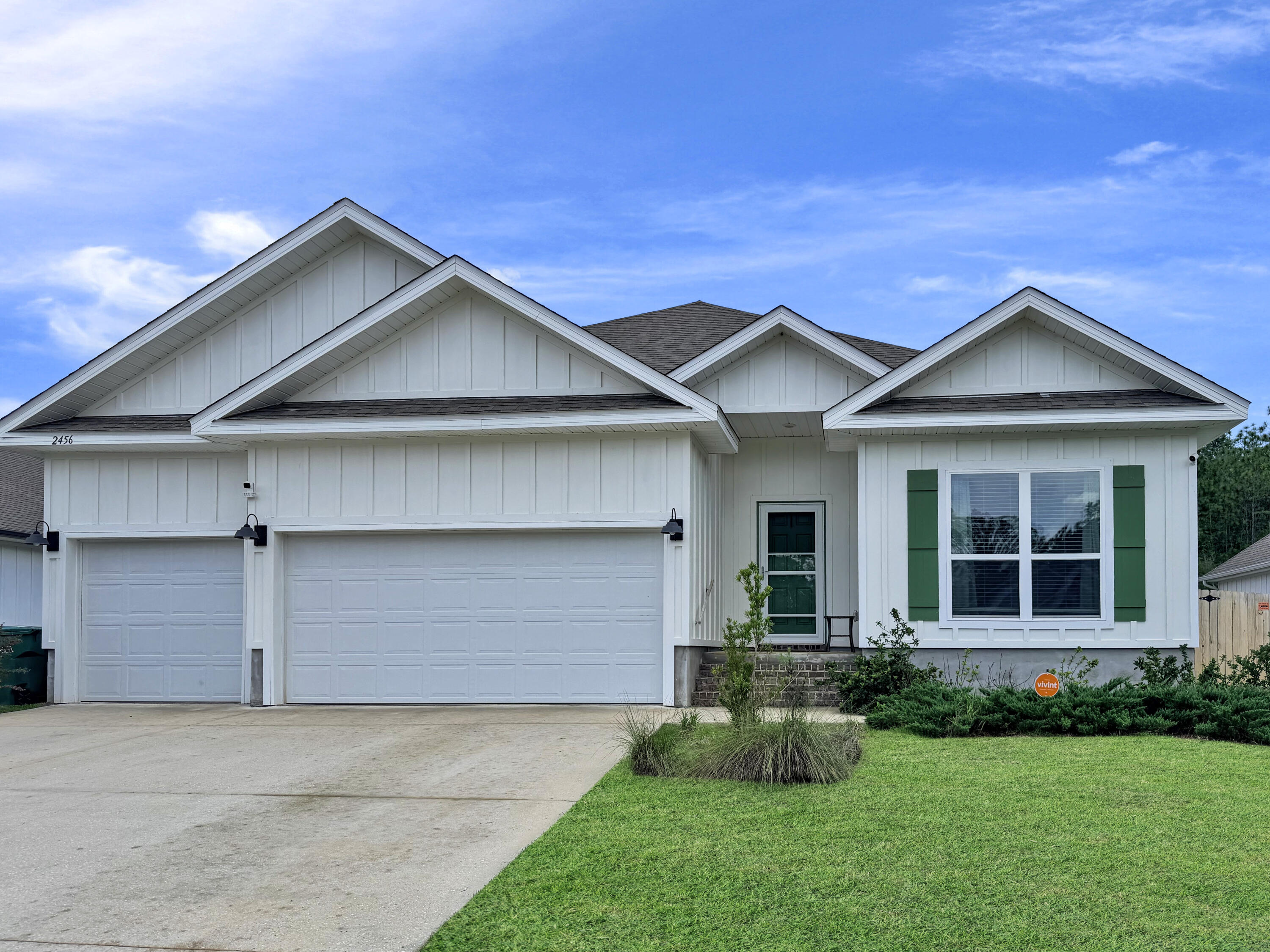 HILLWOOD ESTATES - Residential