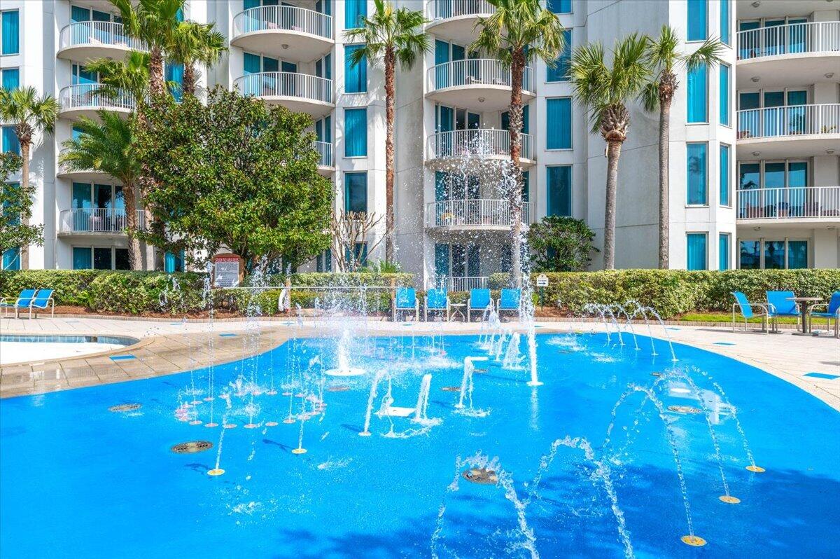 THE PALMS OF DESTIN - Residential