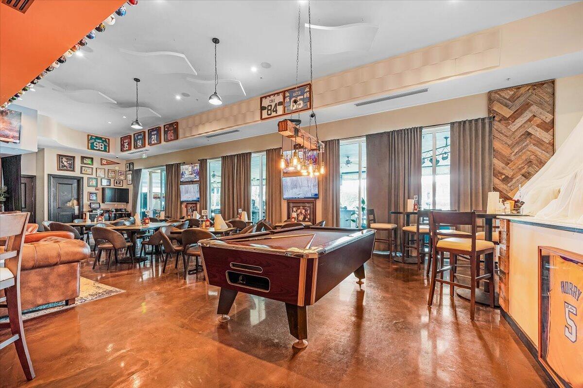 THE PALMS OF DESTIN - Residential
