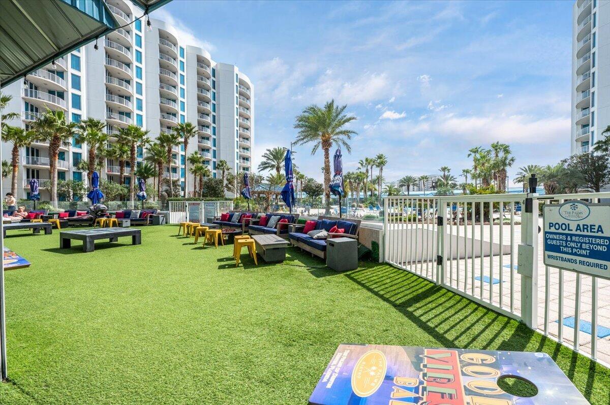 THE PALMS OF DESTIN - Residential