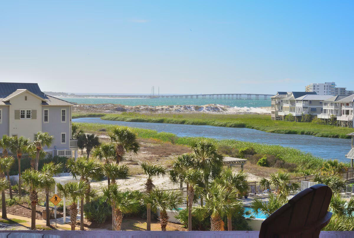 JETTY EAST CONDO - Residential