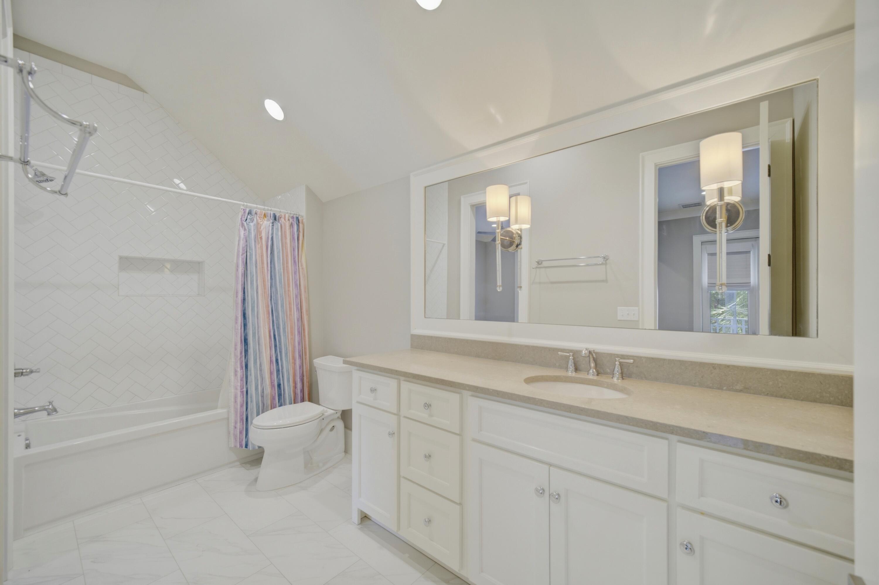 Regatta Bay - Residential