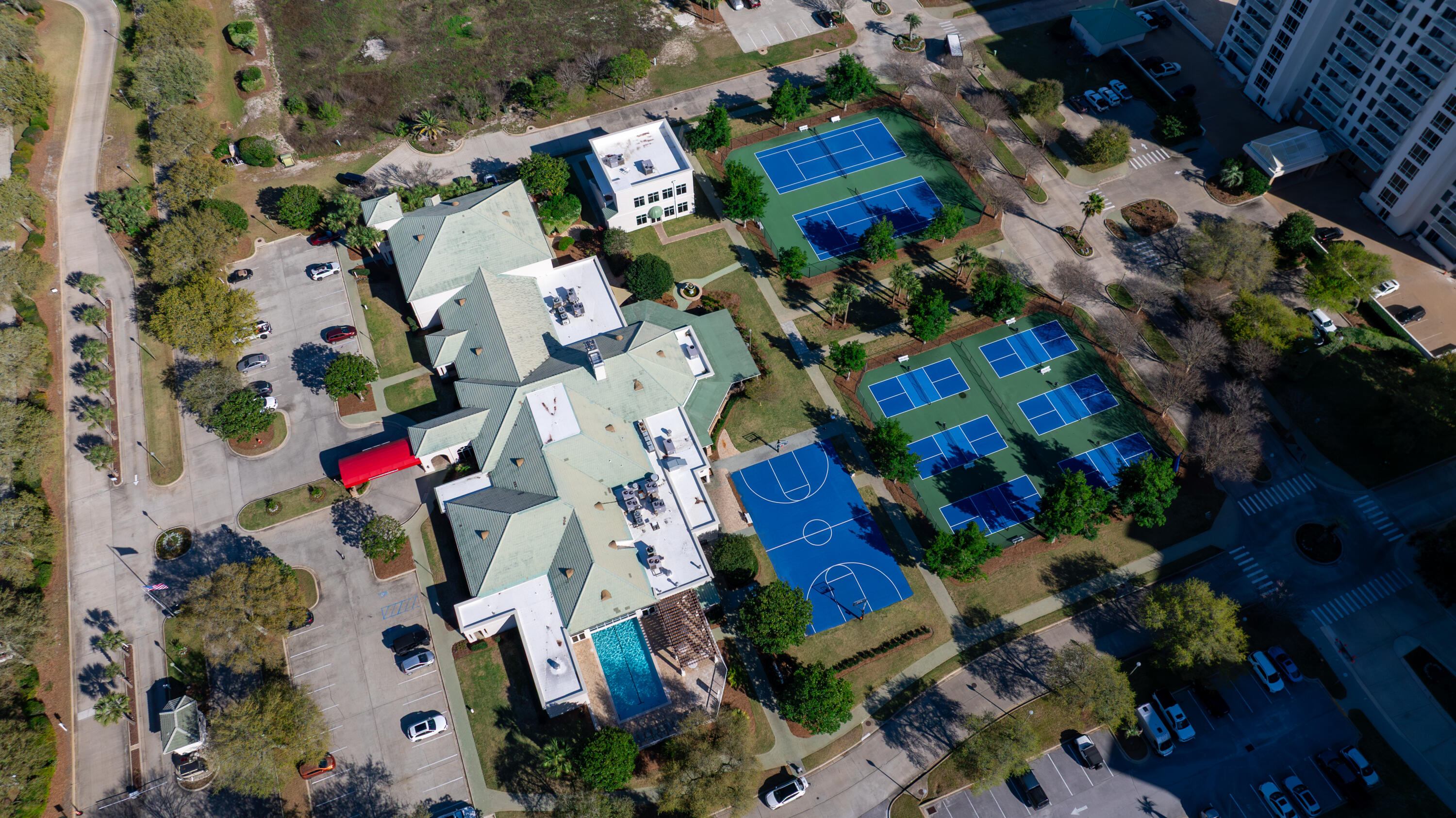 ST. BARTH AT SILVER SHELLS - Residential