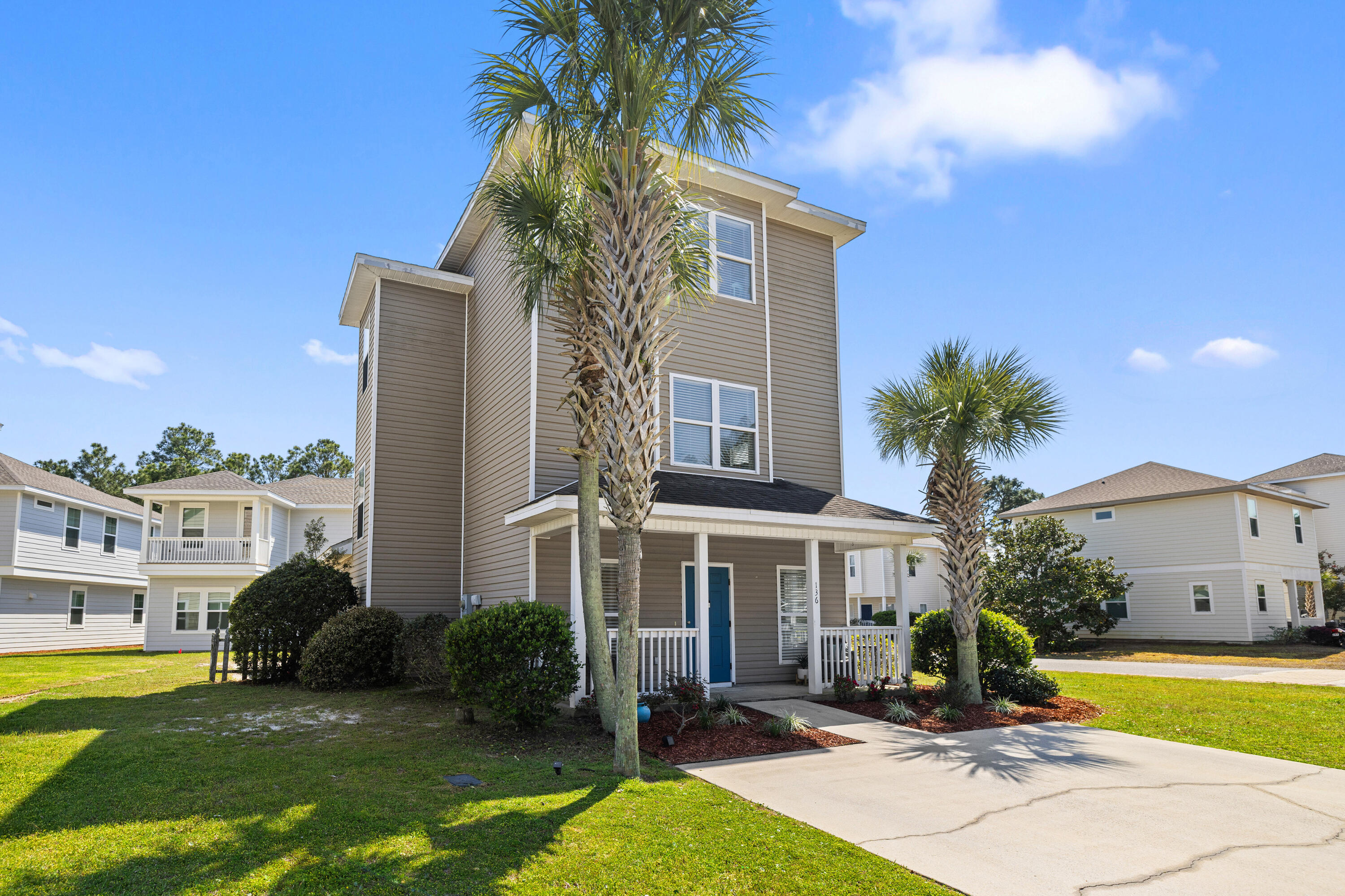 ENCHANTED ESTATES - Residential