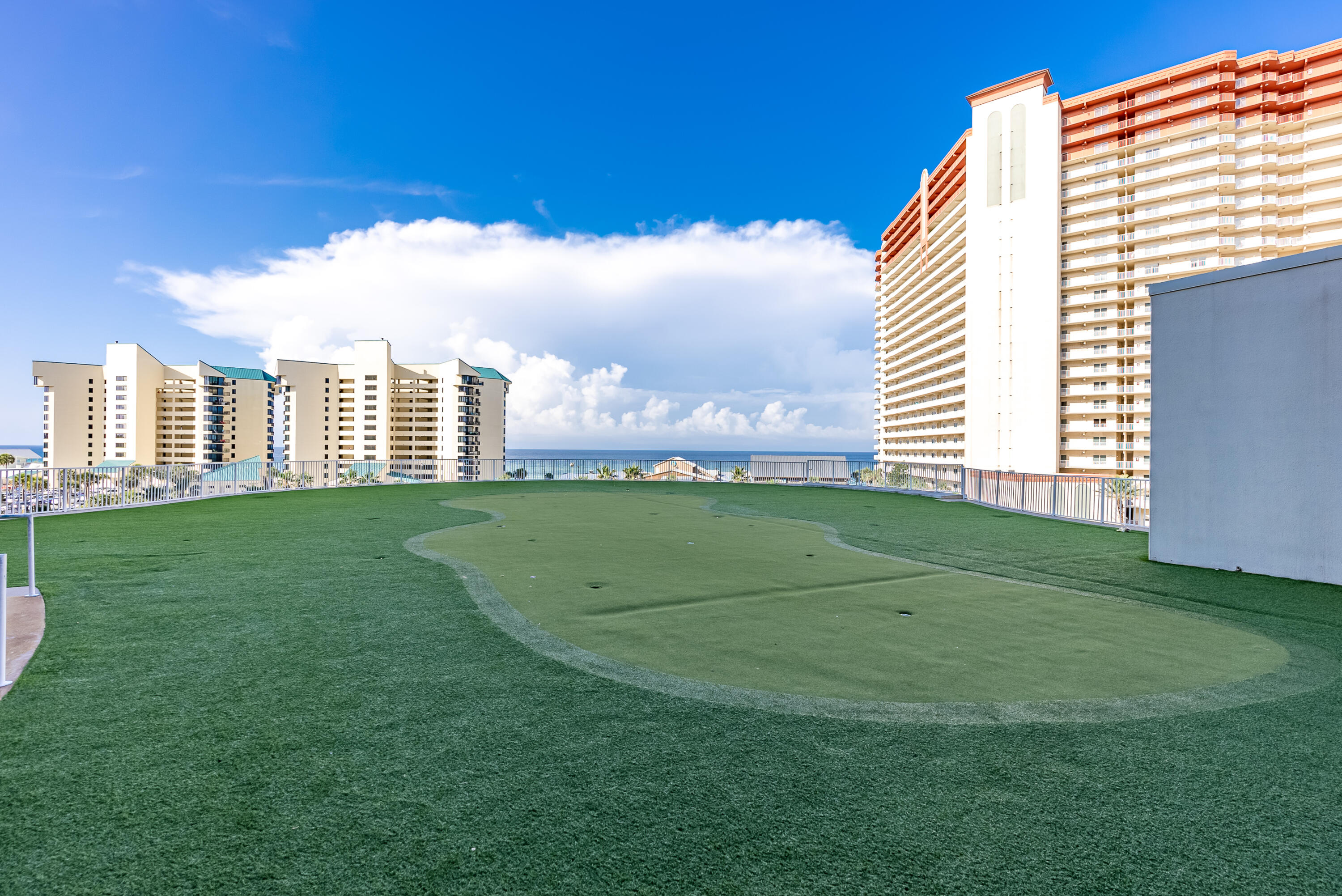 Laketown Wharf - Residential