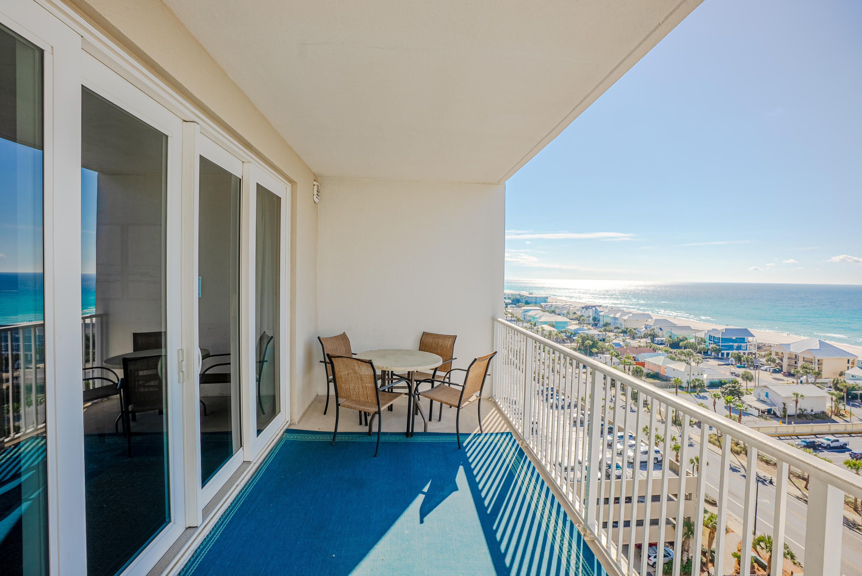 Laketown Wharf - Residential