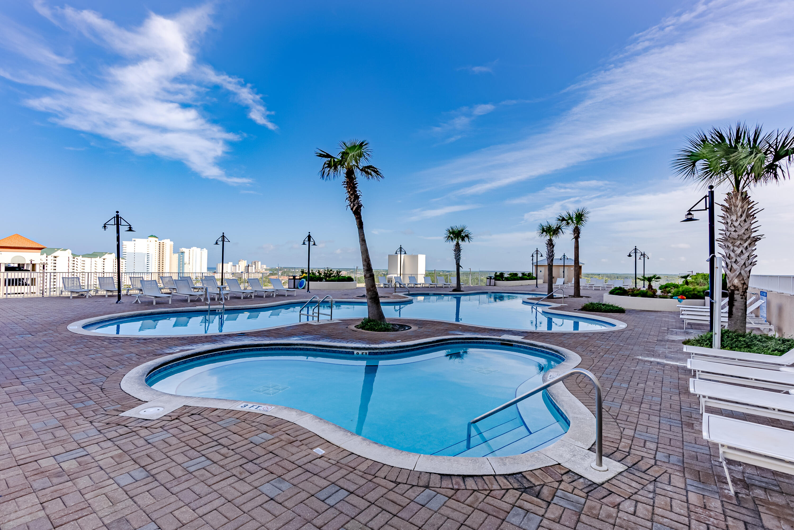 Laketown Wharf - Residential