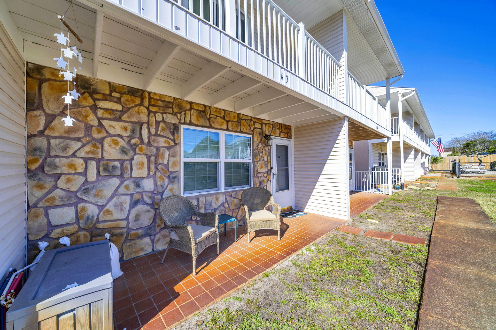 WOODLAND SHORES T/H PH 3 - Residential