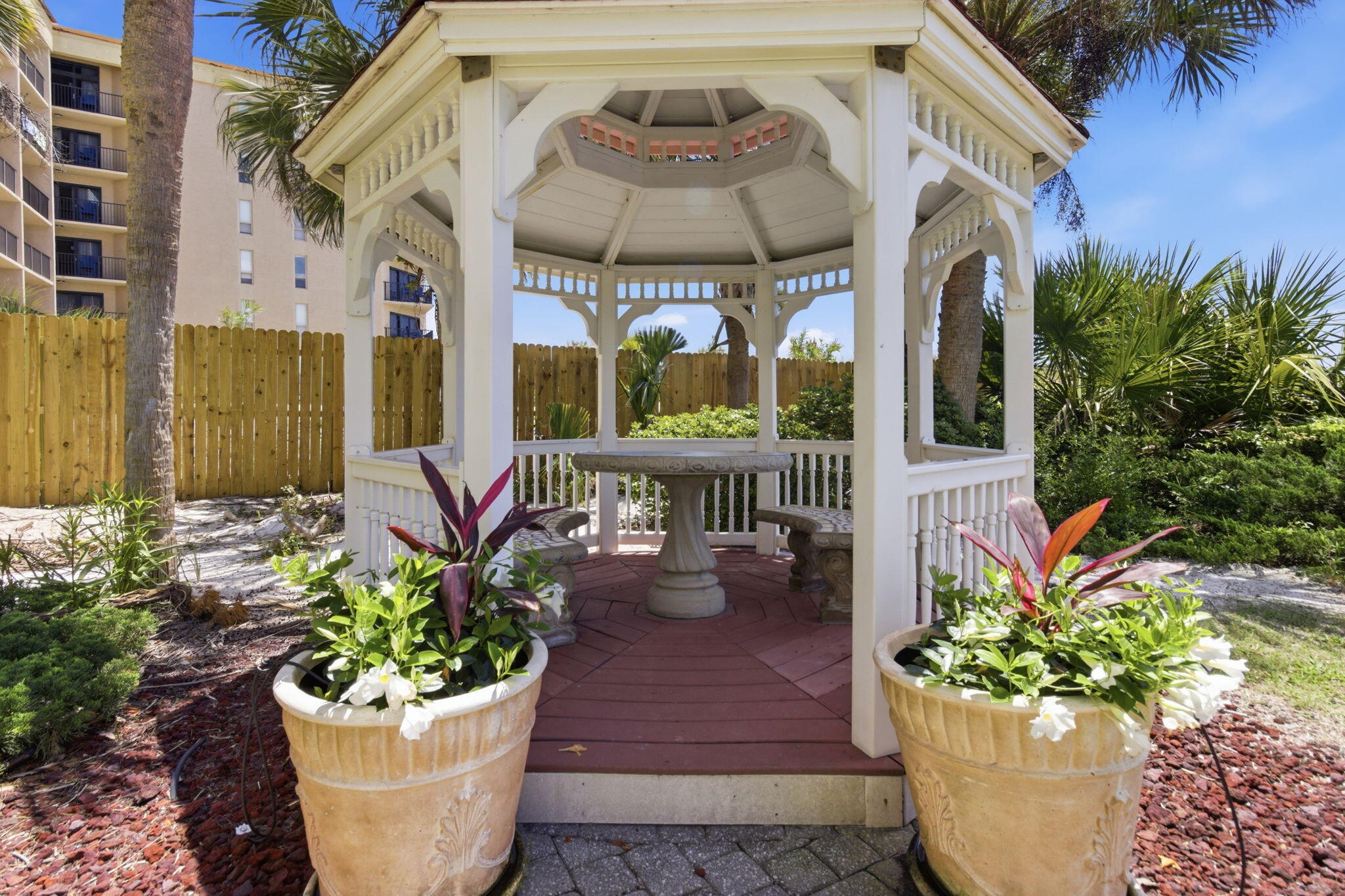 WATERS EDGE CONDO - Residential