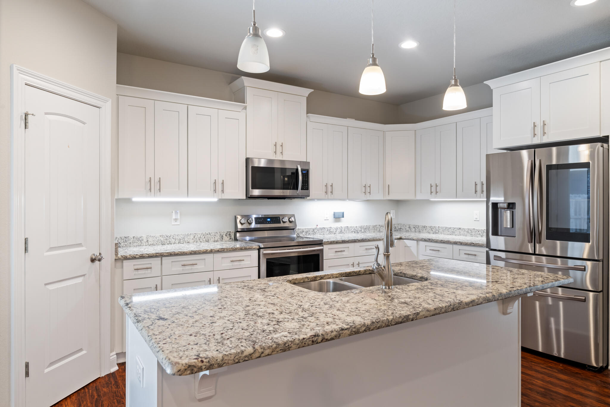 METES & BOUNDS - Residential Lease