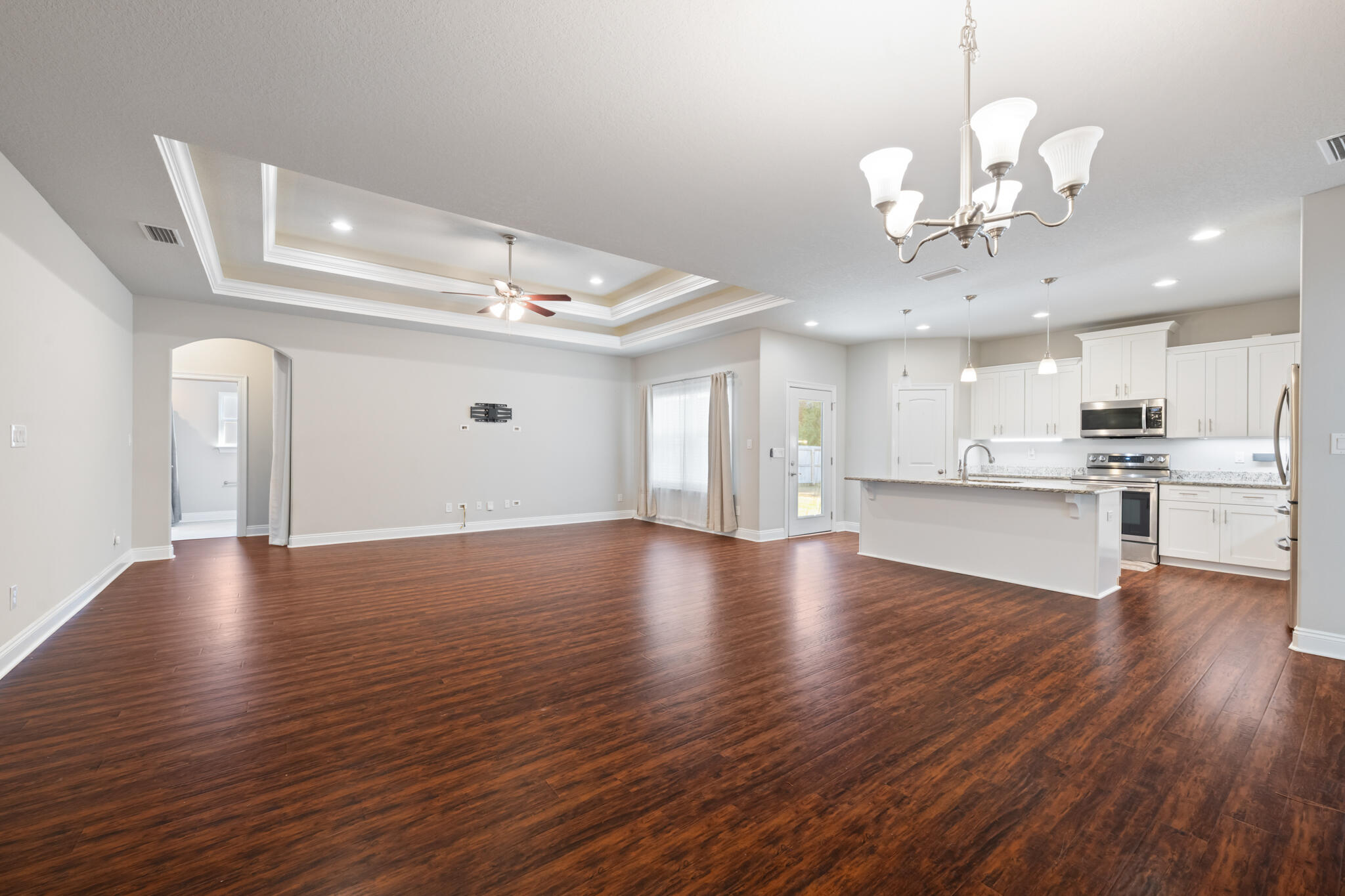 METES & BOUNDS - Residential Lease