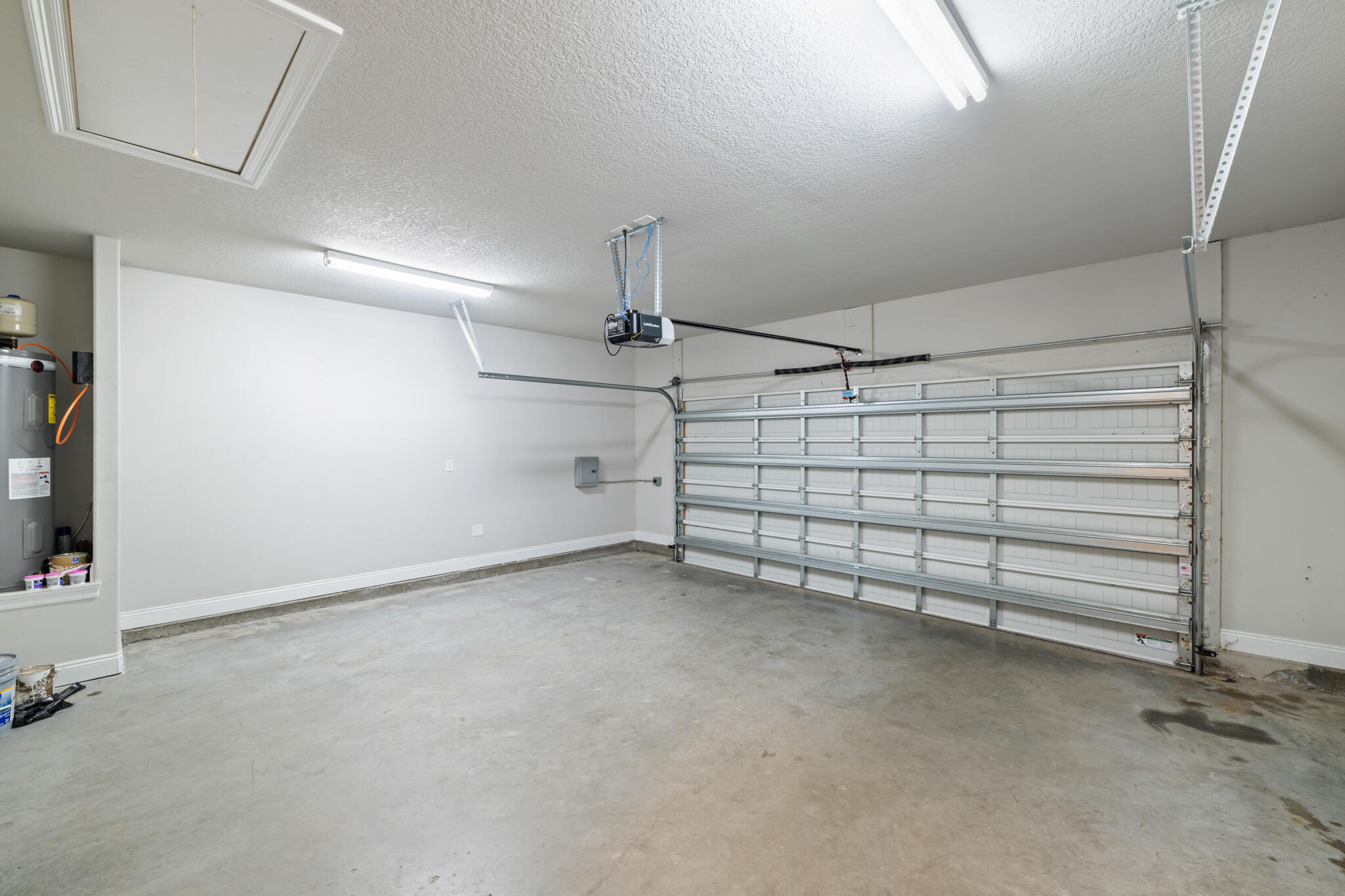 METES & BOUNDS - Residential Lease