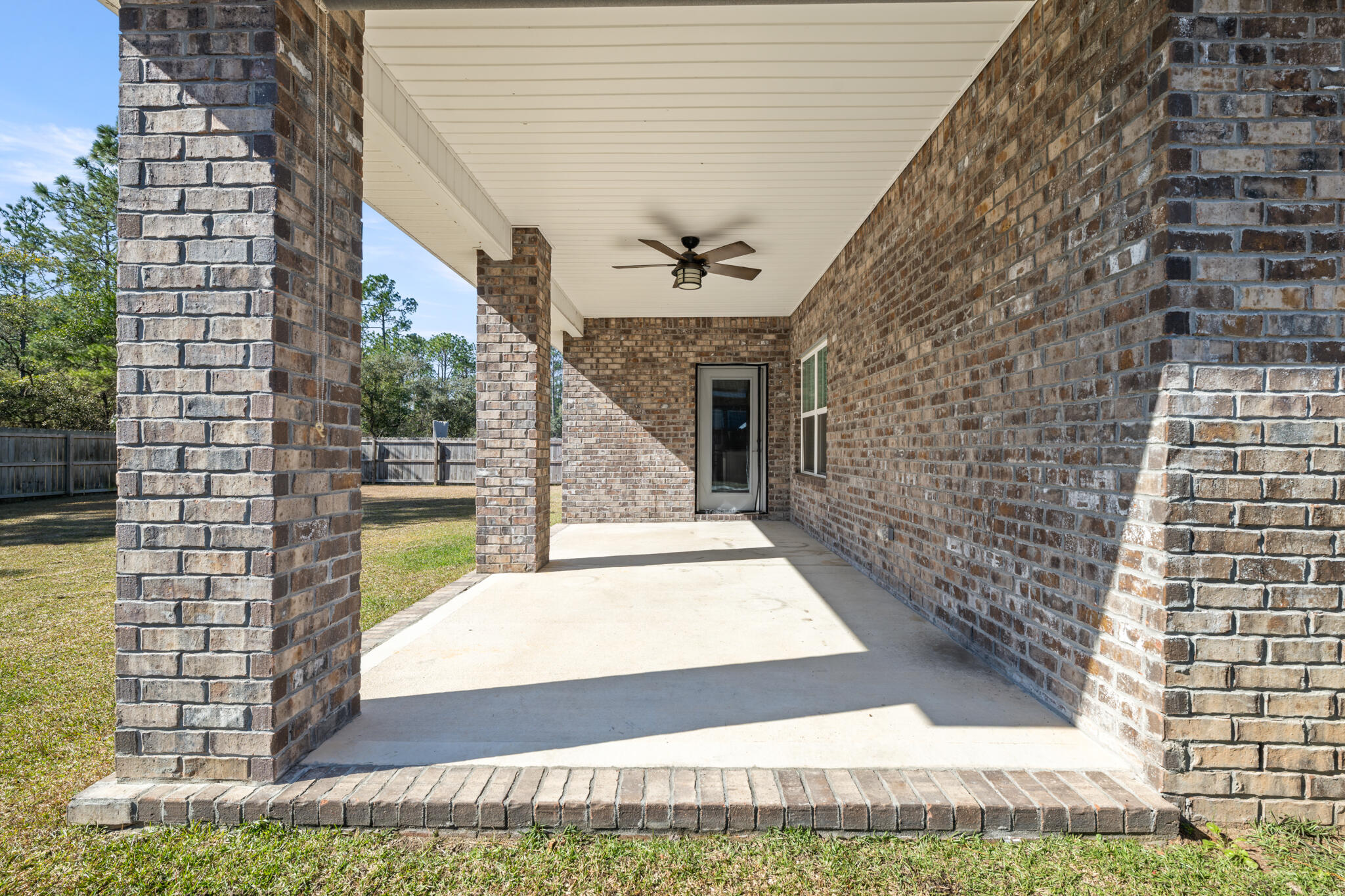 METES & BOUNDS - Residential Lease