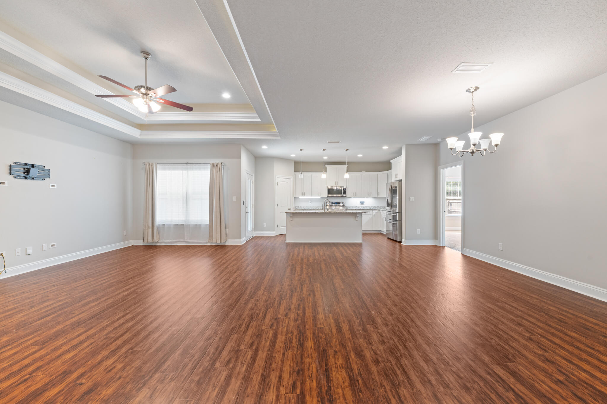 METES & BOUNDS - Residential Lease