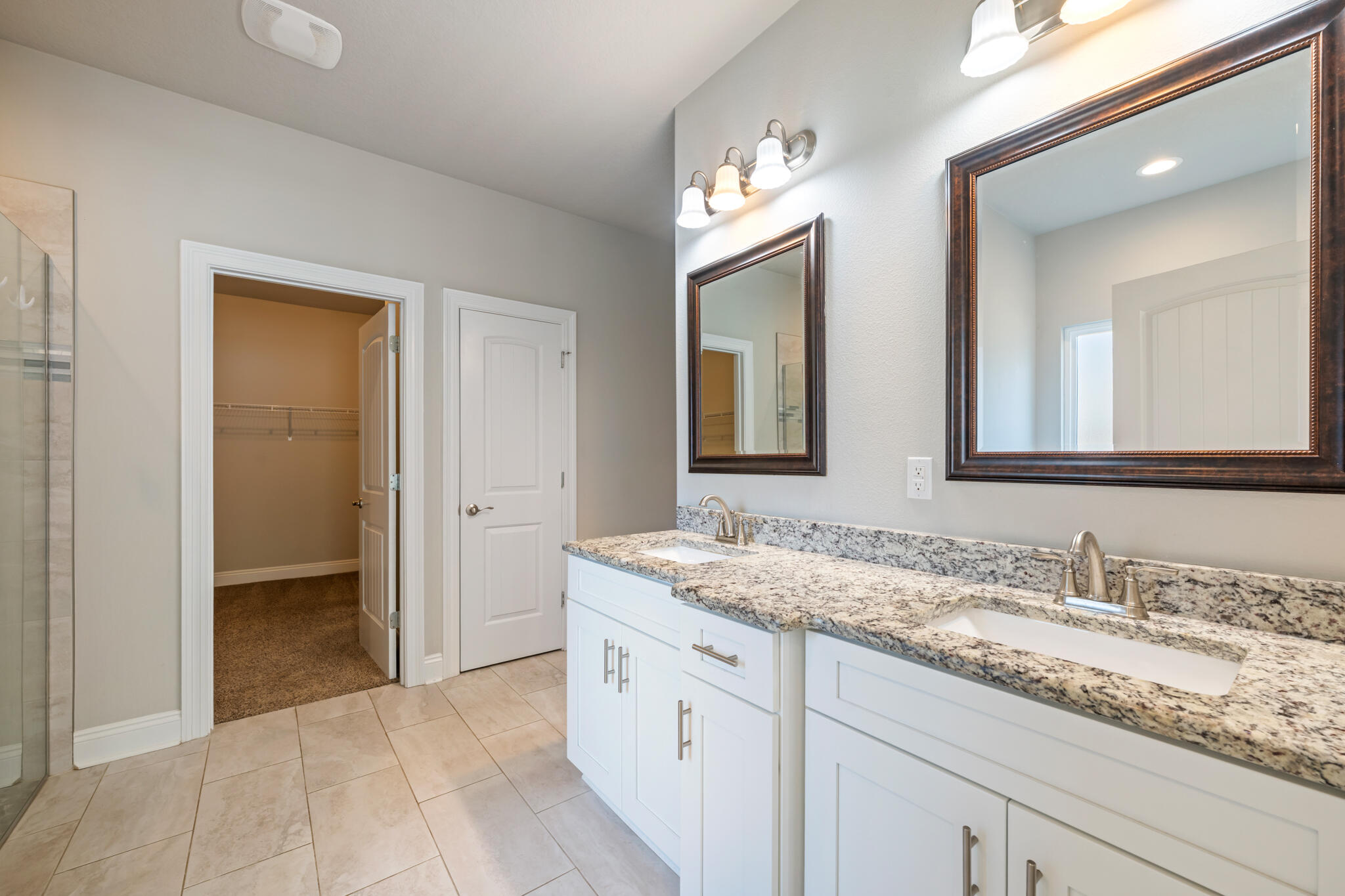 METES & BOUNDS - Residential Lease