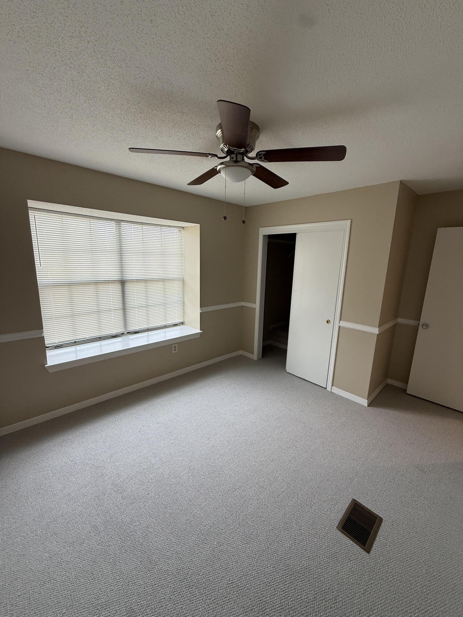 CHINAS COVE - Residential Lease