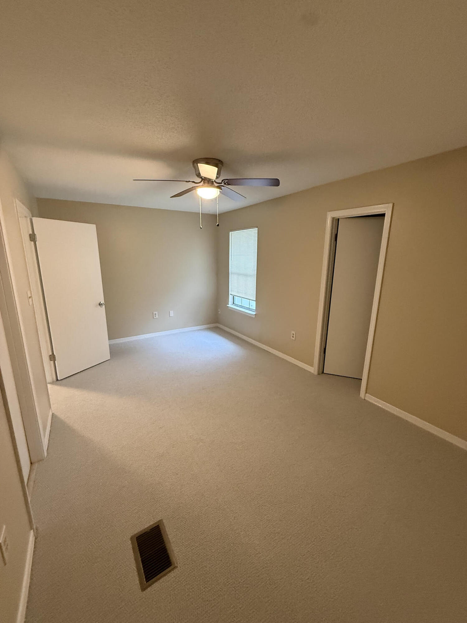 CHINAS COVE - Residential Lease
